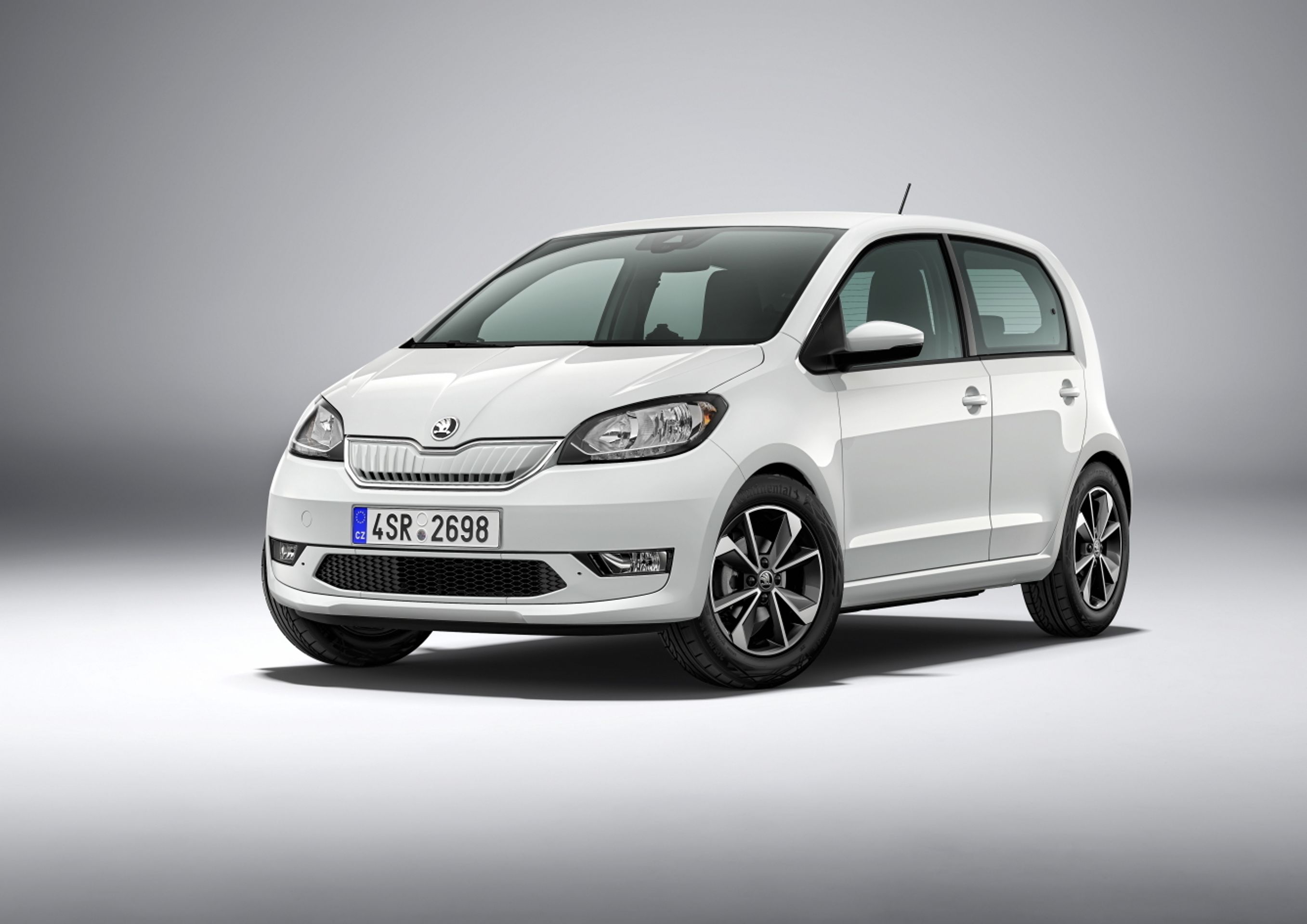 Elektromobil Škoda CITIGOe iV - 6 - Fotogalerie: Elektromobil Škoda CITIGOe iV (5/9)
