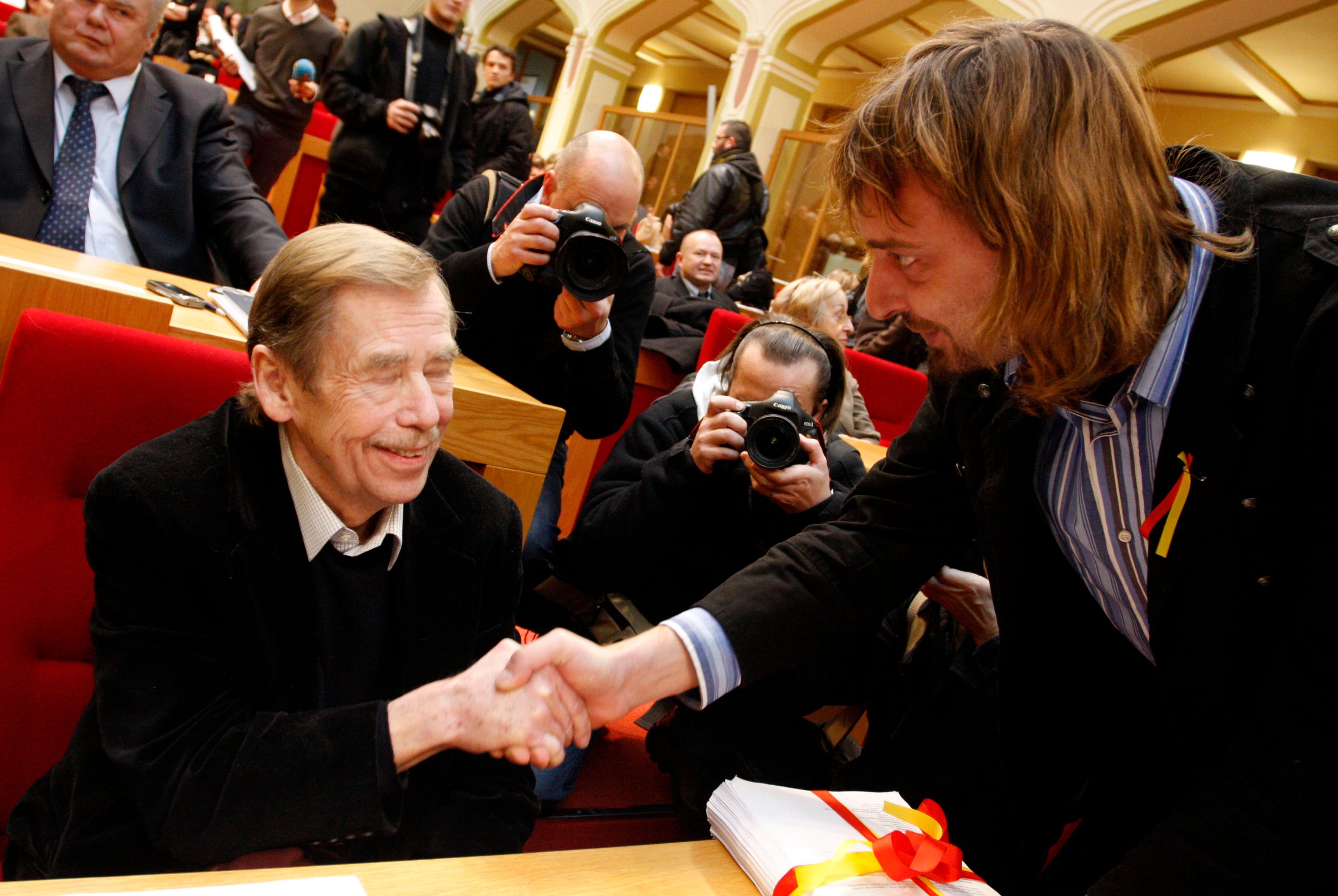 Václav Havel na foto - 1 - FOTOGALERIE: Václav Havel na fotografiích (1/9)