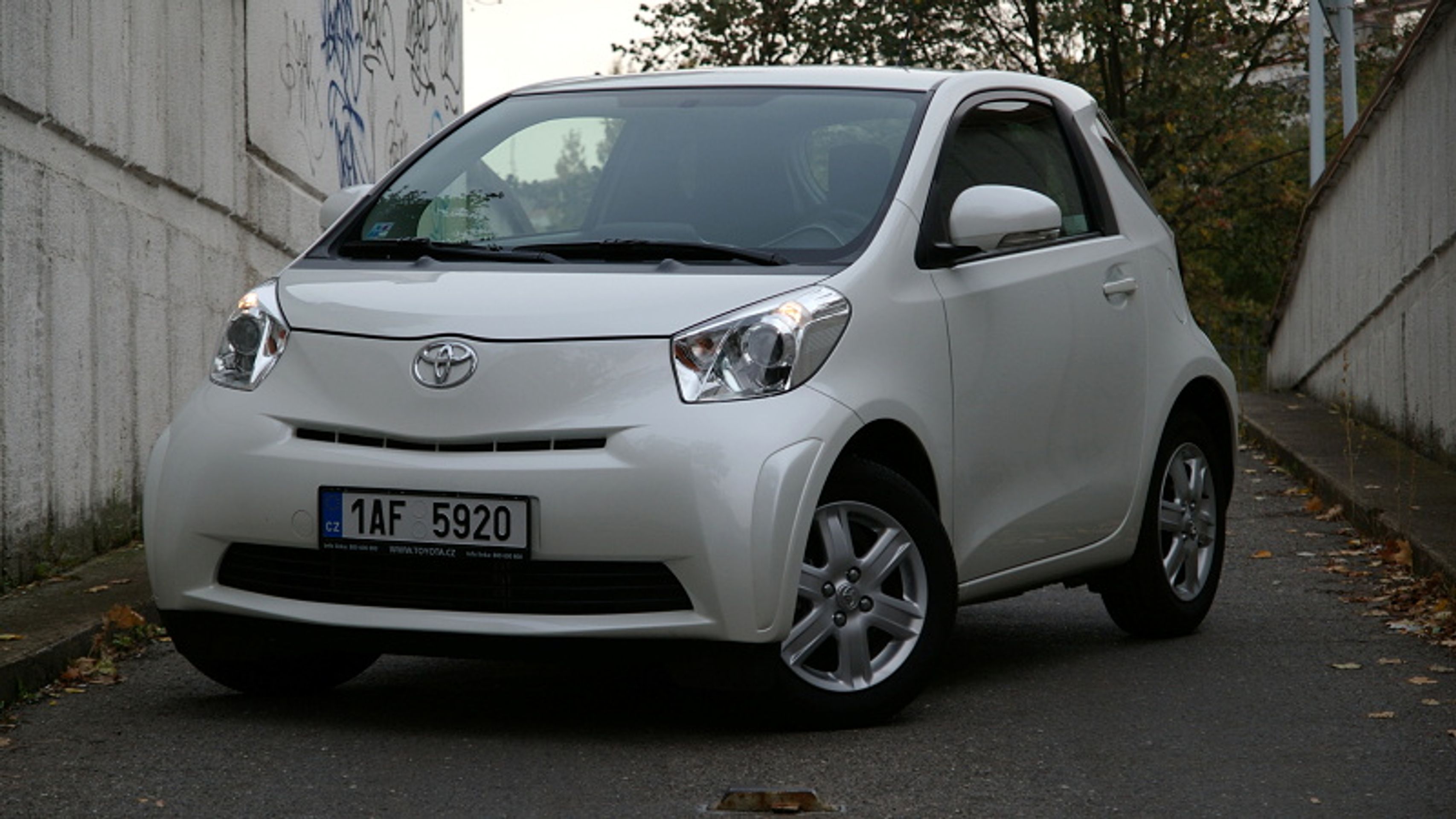Toyota iQ-2 - GALERIE Toyota iQ (2/10)