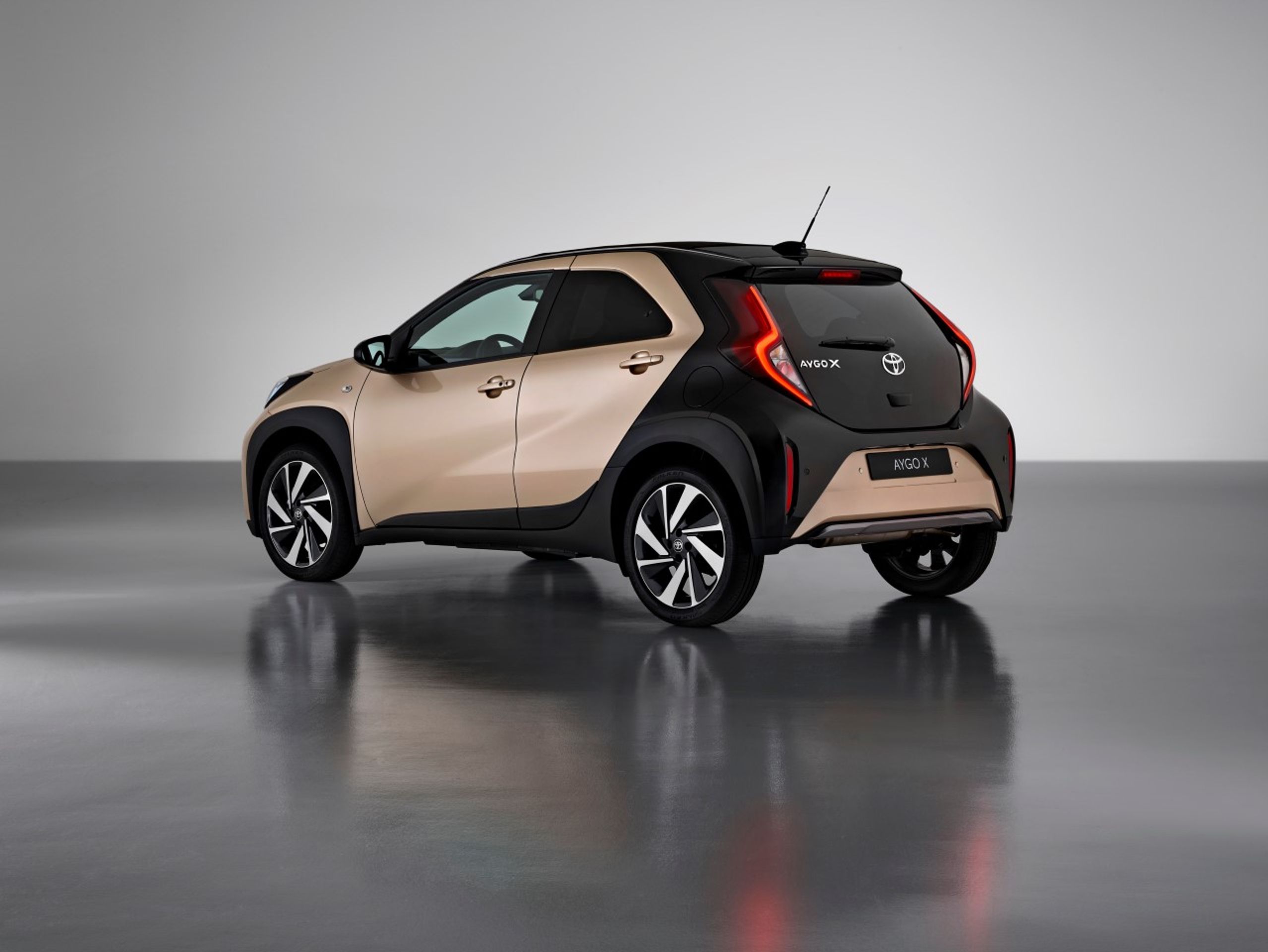 Toyota Aygo X - Maličký crossover Toyota Aygo X (22/22)