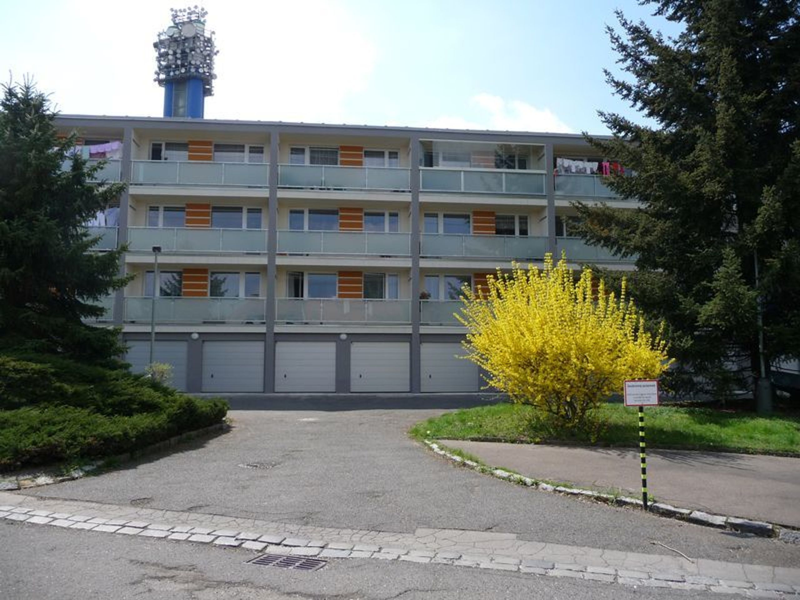 Byt 3+1 v Praze - Radlicích, ulice Tetínská - 2 - GALERIE: Byt 3+1 v Praze - Radlicích, ulice Tetínská (1/3)
