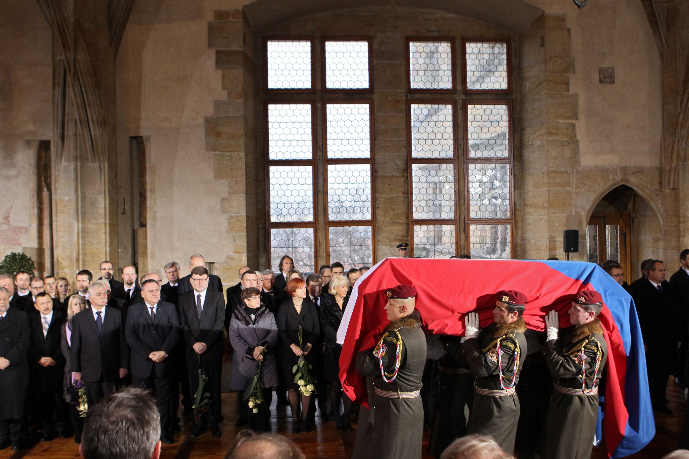 Smuteční průvod, Havel - 2 - Galerie: Havel na Hradě (1/16)