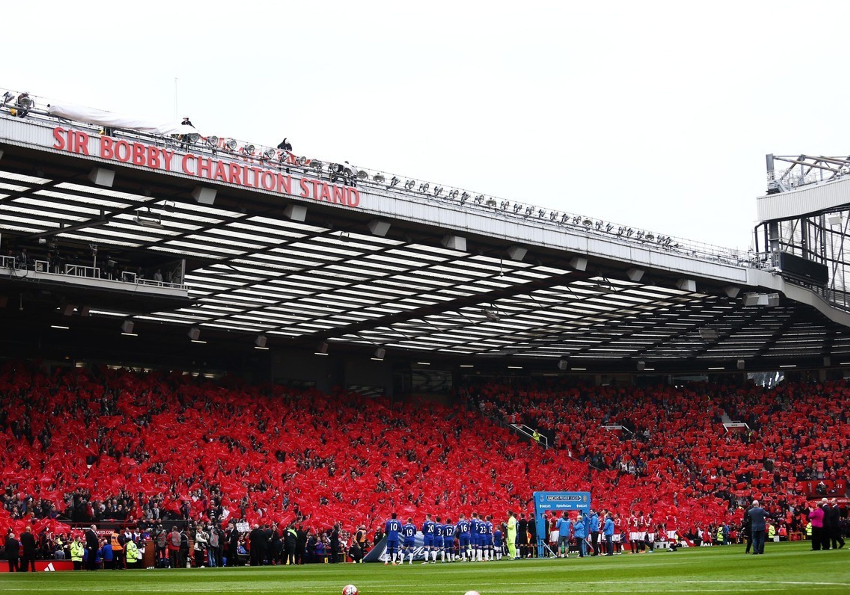 Sir Bobby Charlton má na Old Trafford vlastní tribunu - 3 - GALERIE: Sir Bobby Charlton má na Old Trafford vlastní tribunu (4/6)