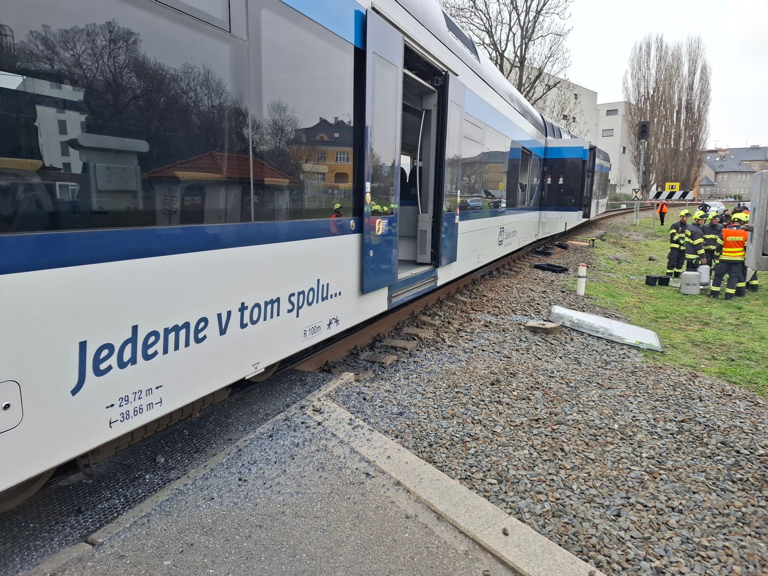 Vykolejení vlaku v Olomouci Hasiči Olomouc (2) - Vykolejené vlaky (4/6)
