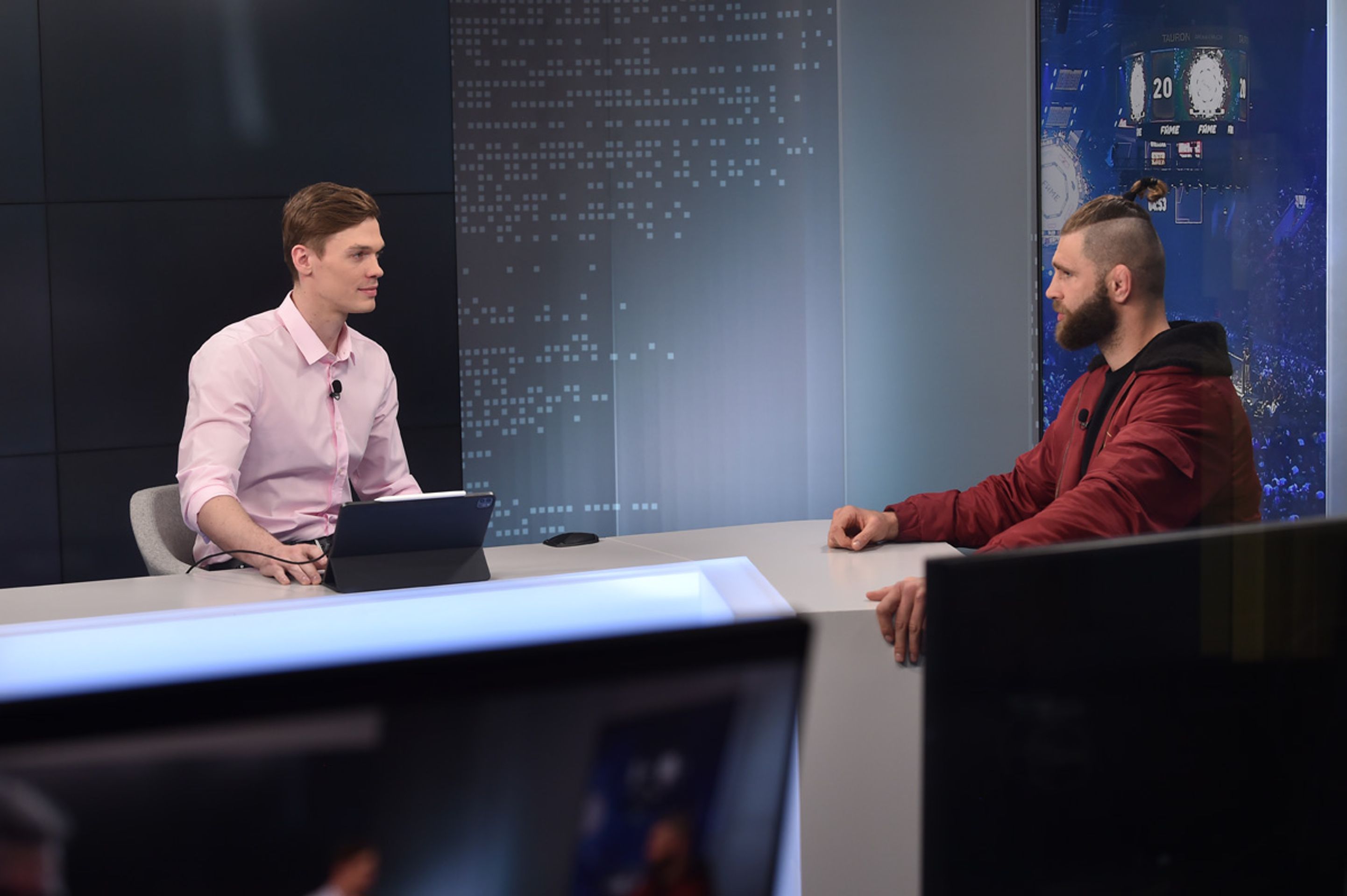 David Chmátal v rozhovoru s Jiřím Procházkou  (3) - Jiří Procházka navštívil TV Nova (12/15)
