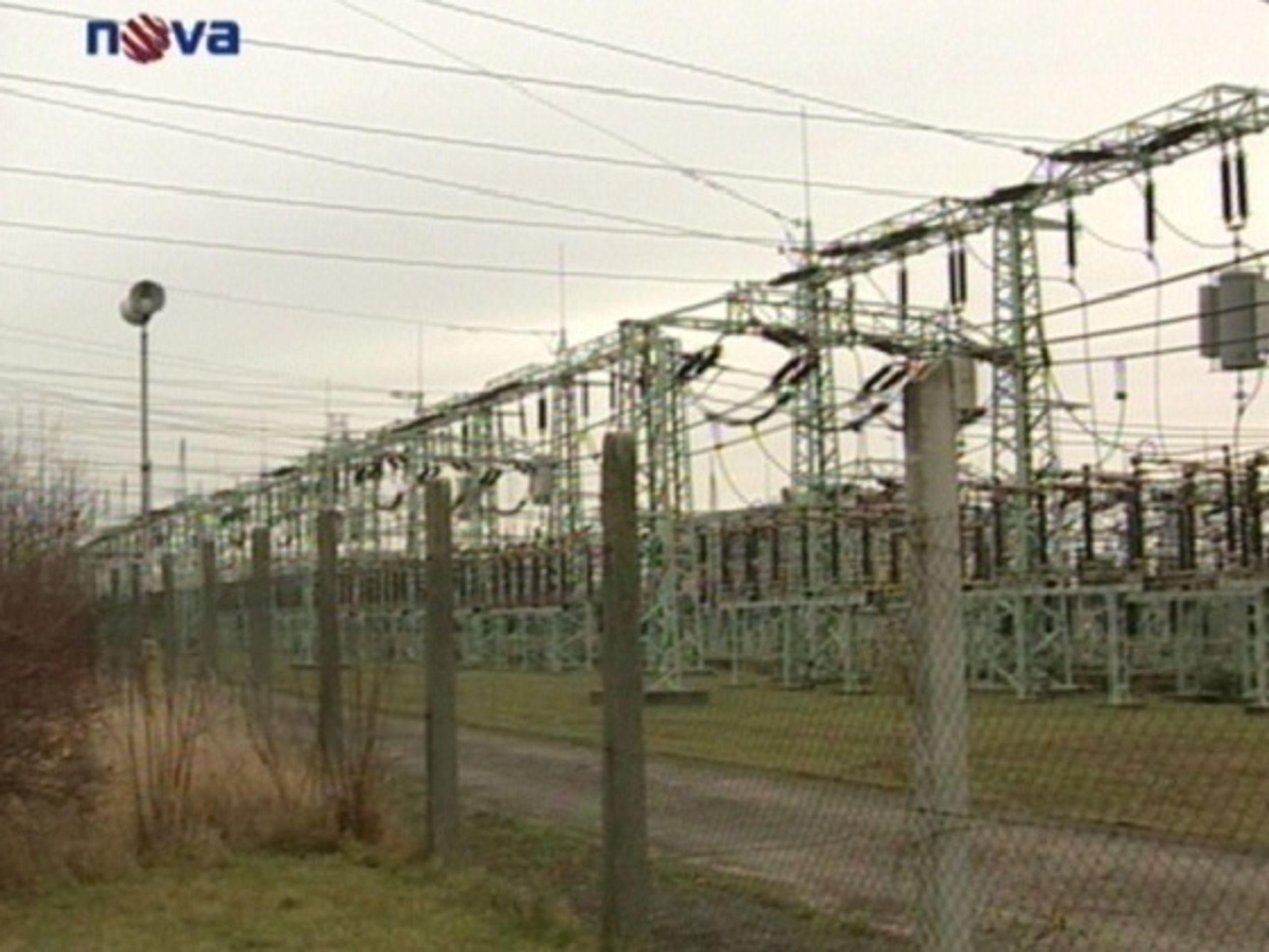 Elektrárna. Ilustrační foto - ČEZ by měla prodávat elektřinu na burze (2/3)