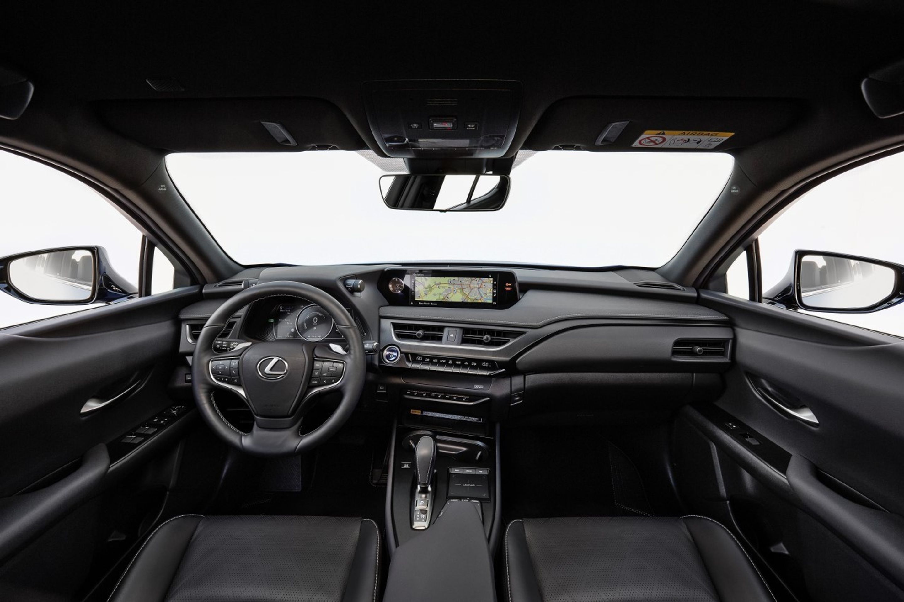 Elektrický crossover Lexus UX 300e - 22 - Fotogalerie: Crossover Lexus UX - elektromobil vs. hybrid (12/21)