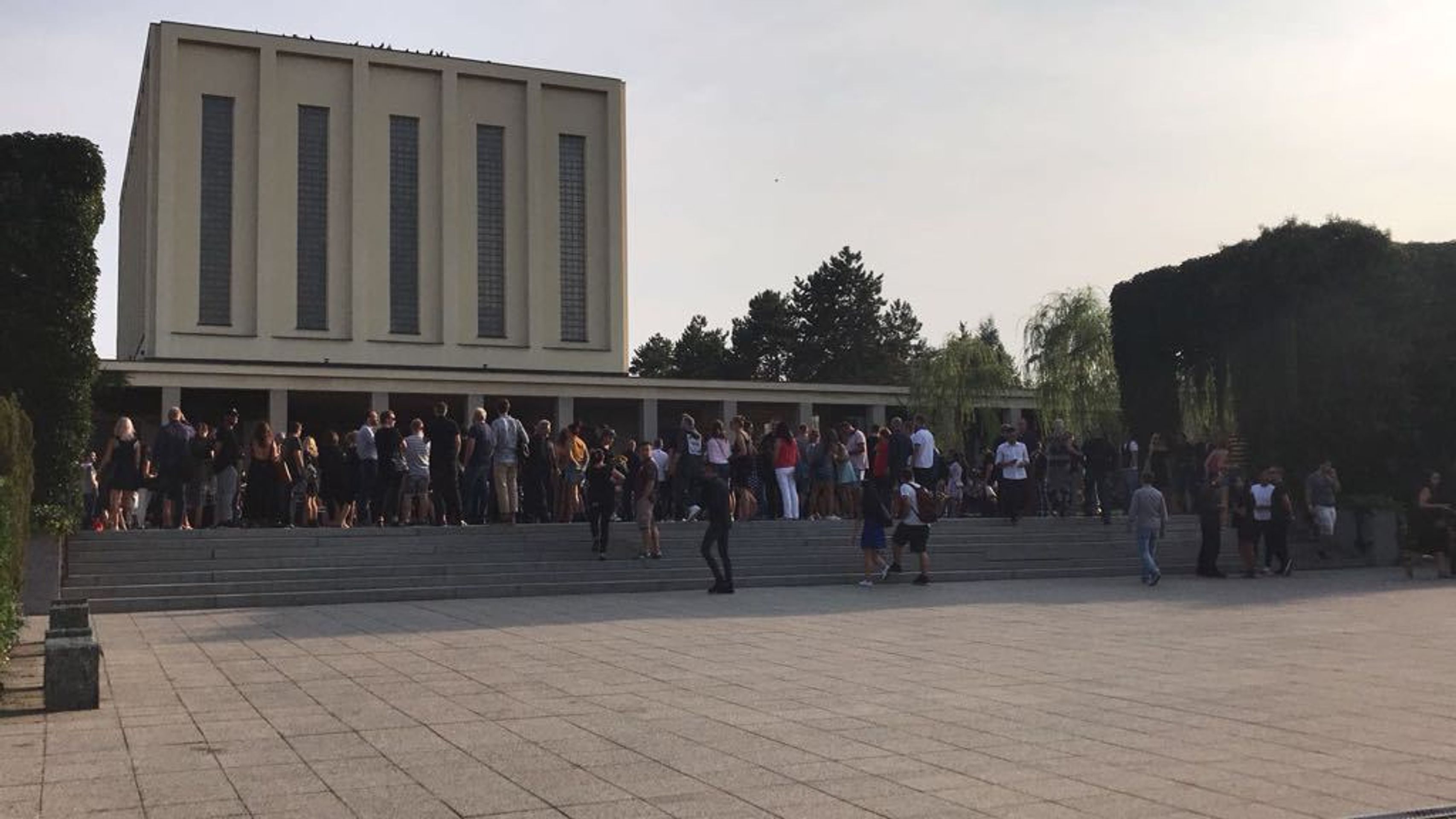 Poslední rozloučení s DJ Loutkou - 5 - GALERIE: Poslední rozloučení s DJ Loutkou (6/10)