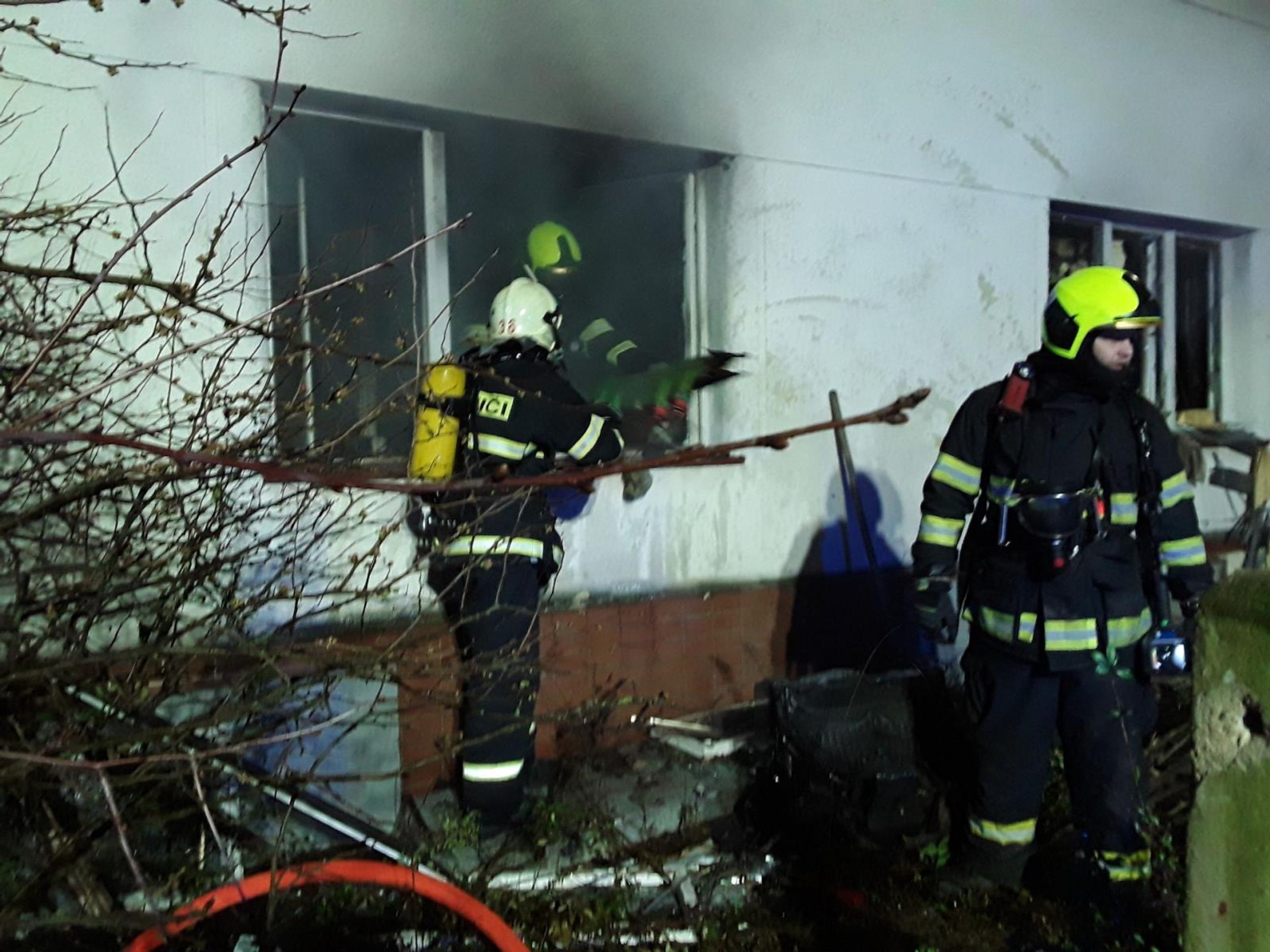Požár domu na Hodonínsku - Požár domu na Hodonínsku (2/7)