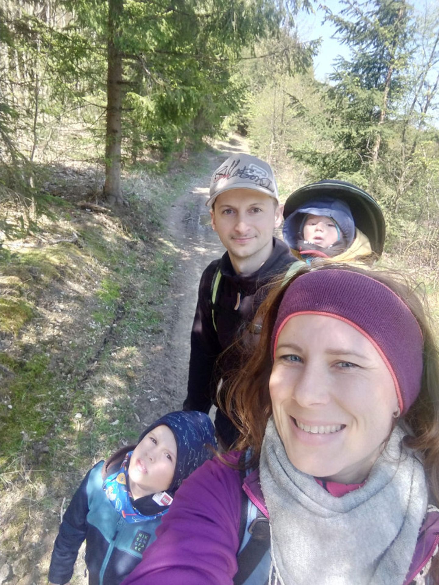 Pomozme Zdeňkovi a dětem v nelehké životní situaci (4) - Pomozme Zdeňkovi a dětem v nelehké životní situaci (6/8)
