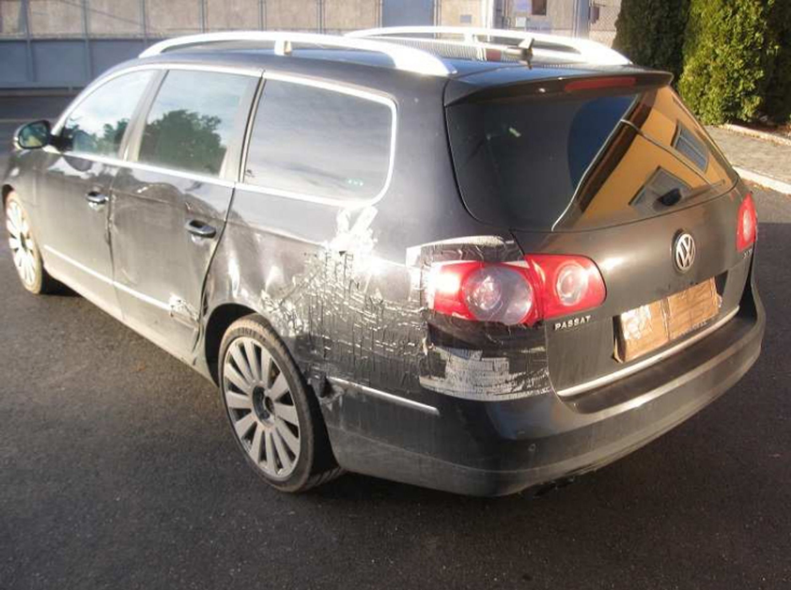 Dražba - VW Passat Variant - 3 - GALERIE: Dražby - 1 (37/40)