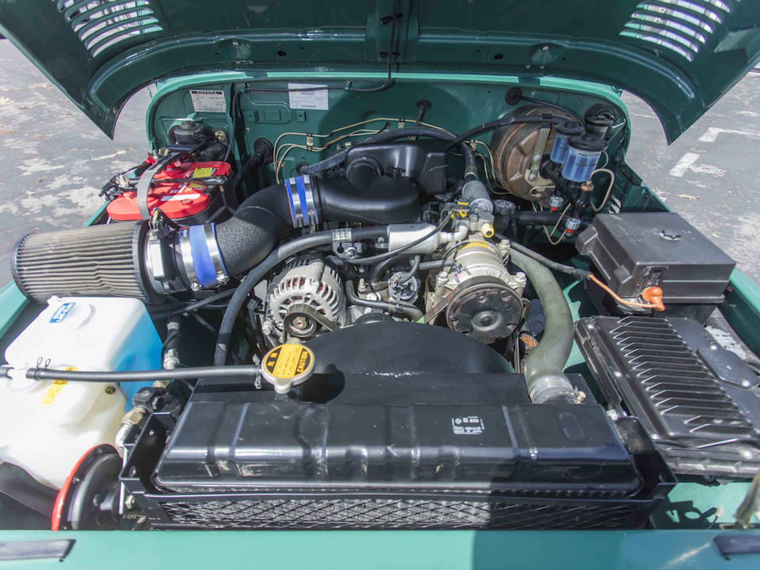 Toyota Land Cruiser FJ40 Toma Hankse - 25 - Fotogalerie: Parádní Land Cruiser Toma Hankse (11/12)