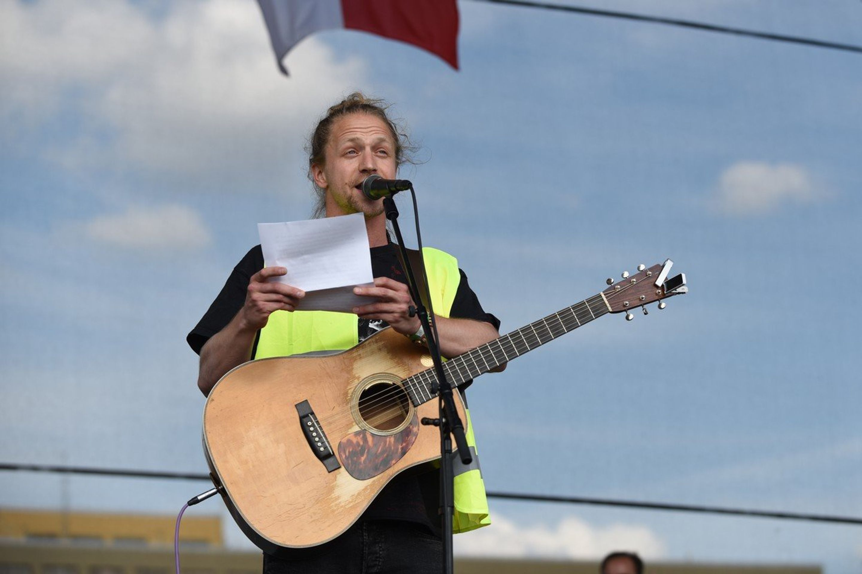 Demonstrace na Letné - Tomáš Klus - GALERIE: Osobnosti na Letné (6/25)