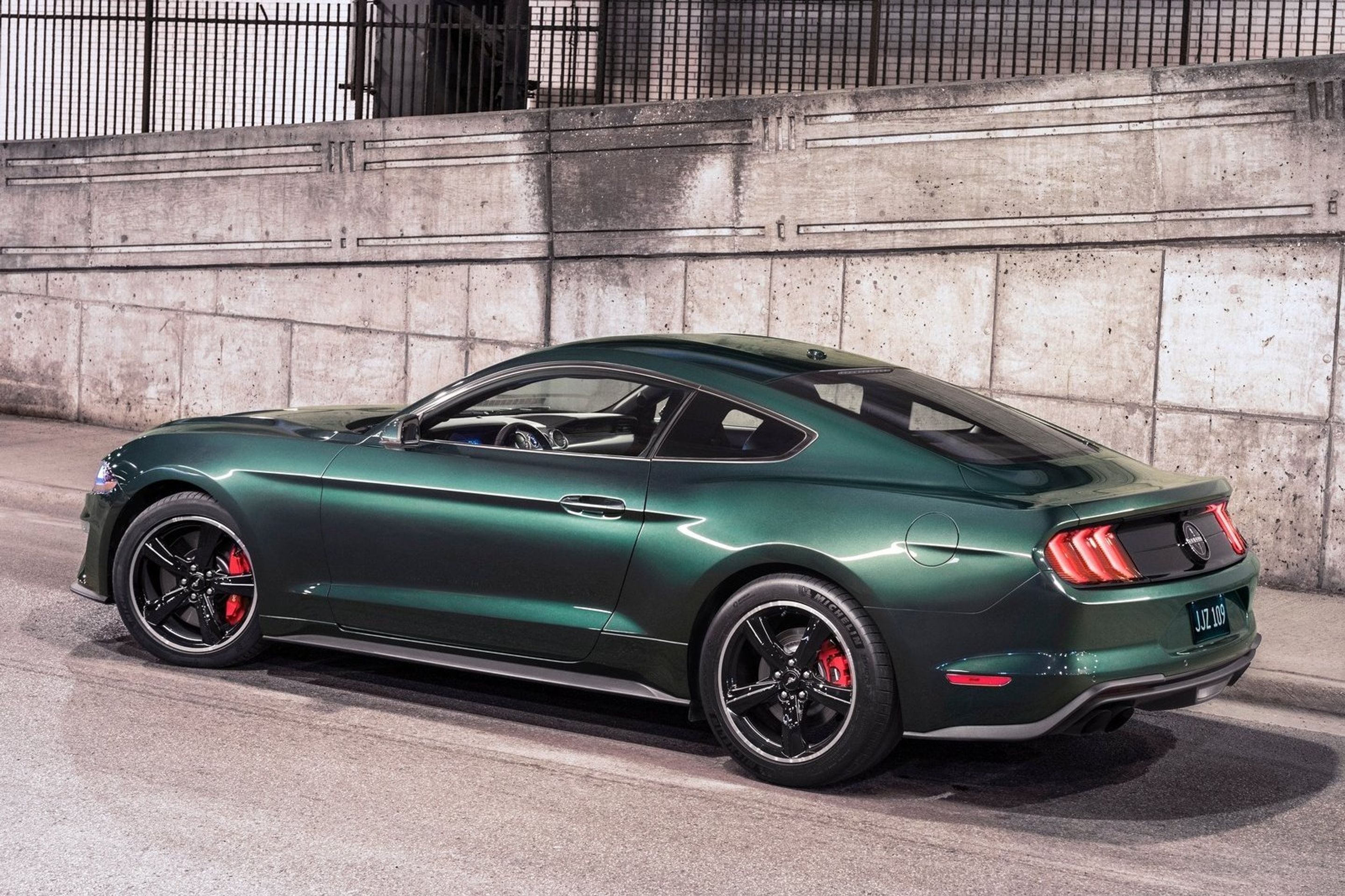 Mustang - 27 - FOTOGALERIE: Ford Mustang Bullitt (6/16)