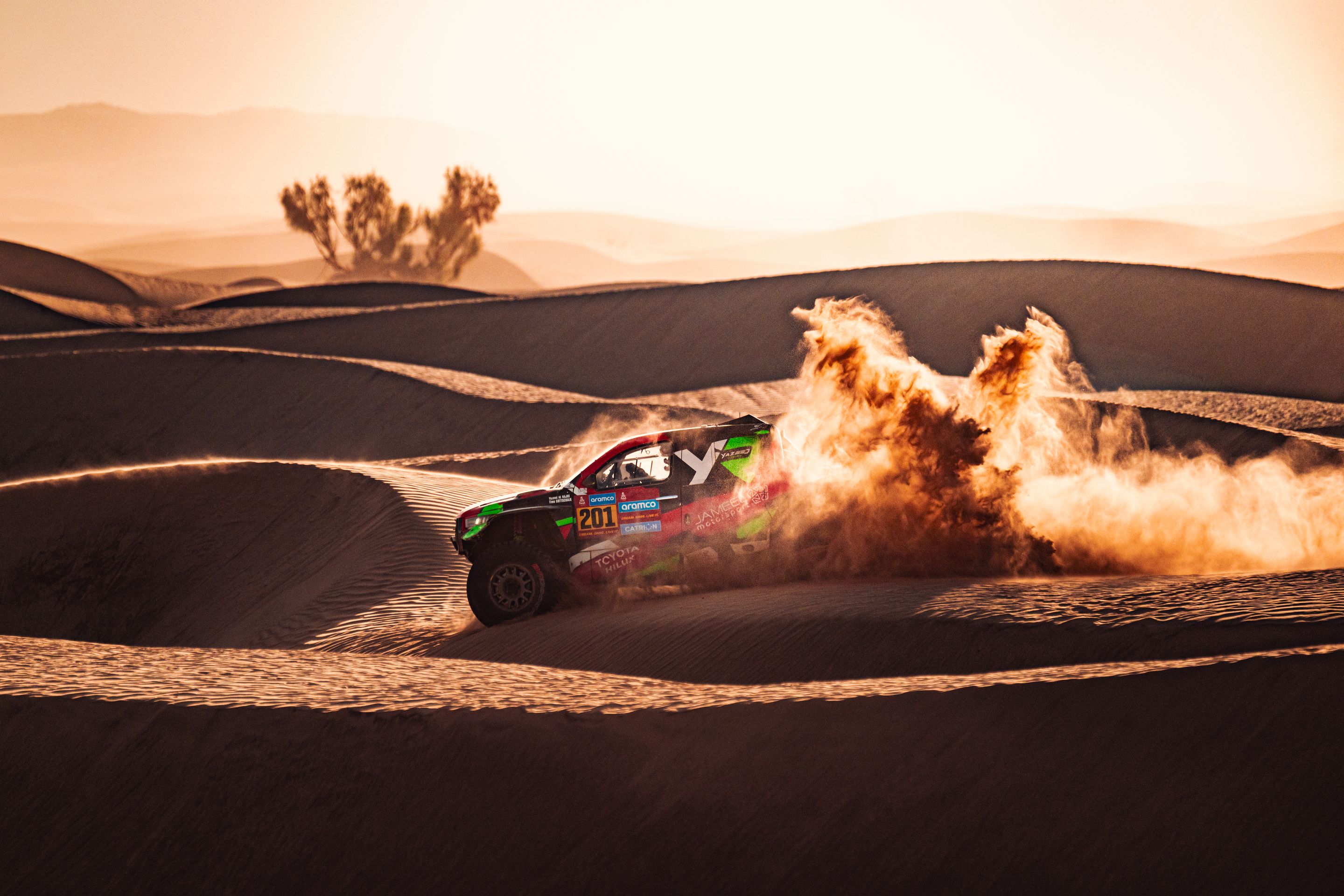Fotografie Mariana Chytky z Rally Dakar – automobil Jazída Al Rádžího - Fotografie Mariana Chytky z Rally Dakar (14/16)