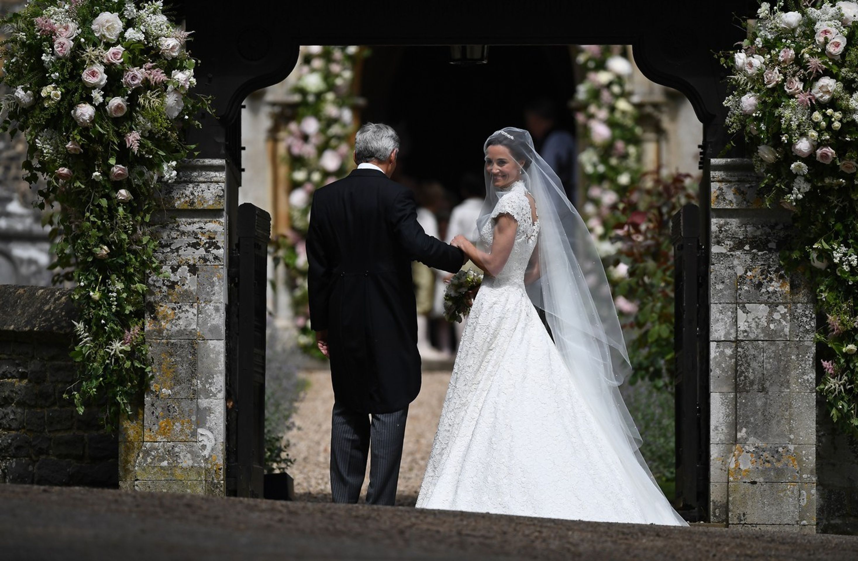 Pippa Middleton se vdává - 3 - GALERIE: Pippa Middleton se vdává (2/19)
