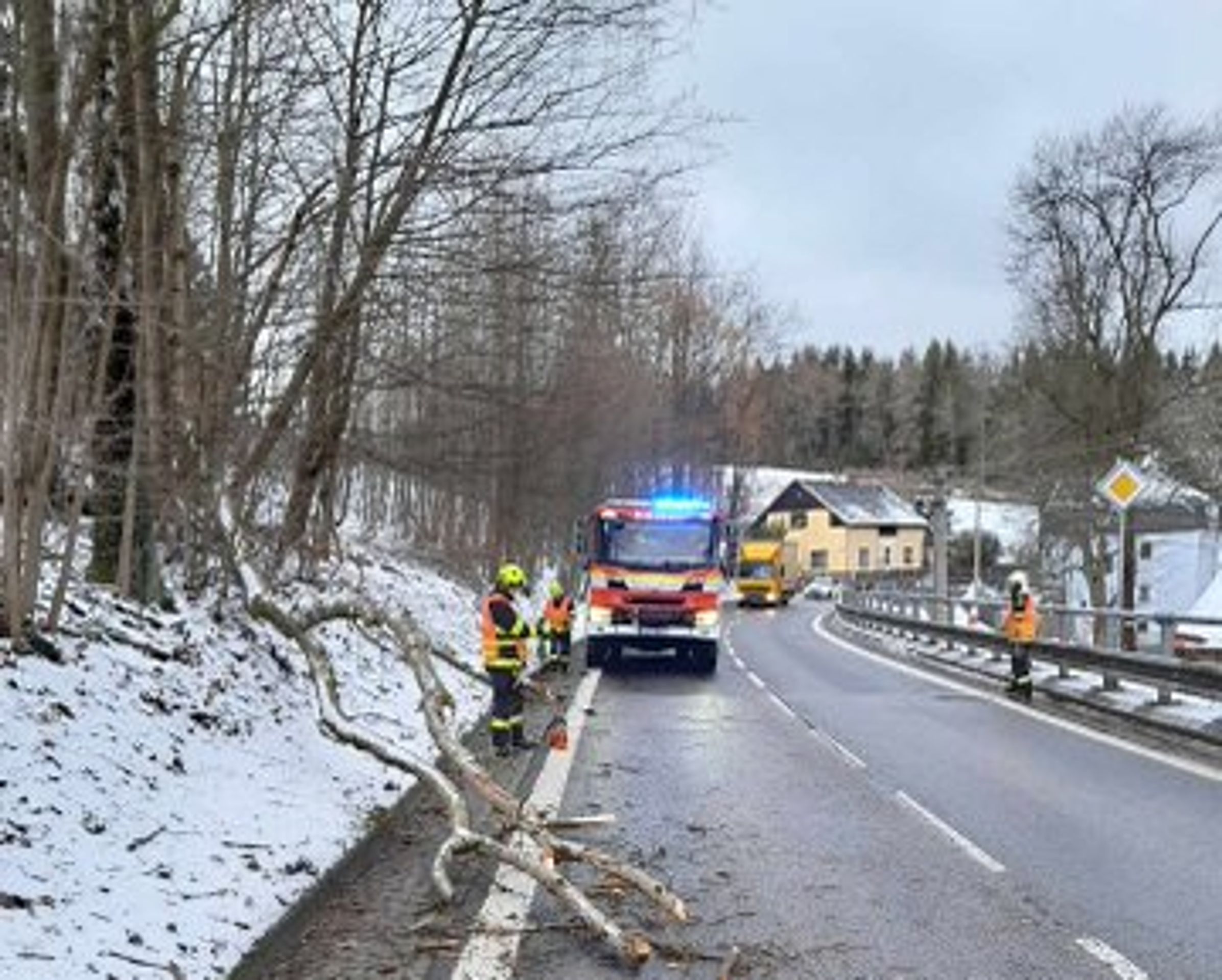 Hasičské zásahy kvůli počasí - Hasičské zásahy kvůli počasí (12/15)