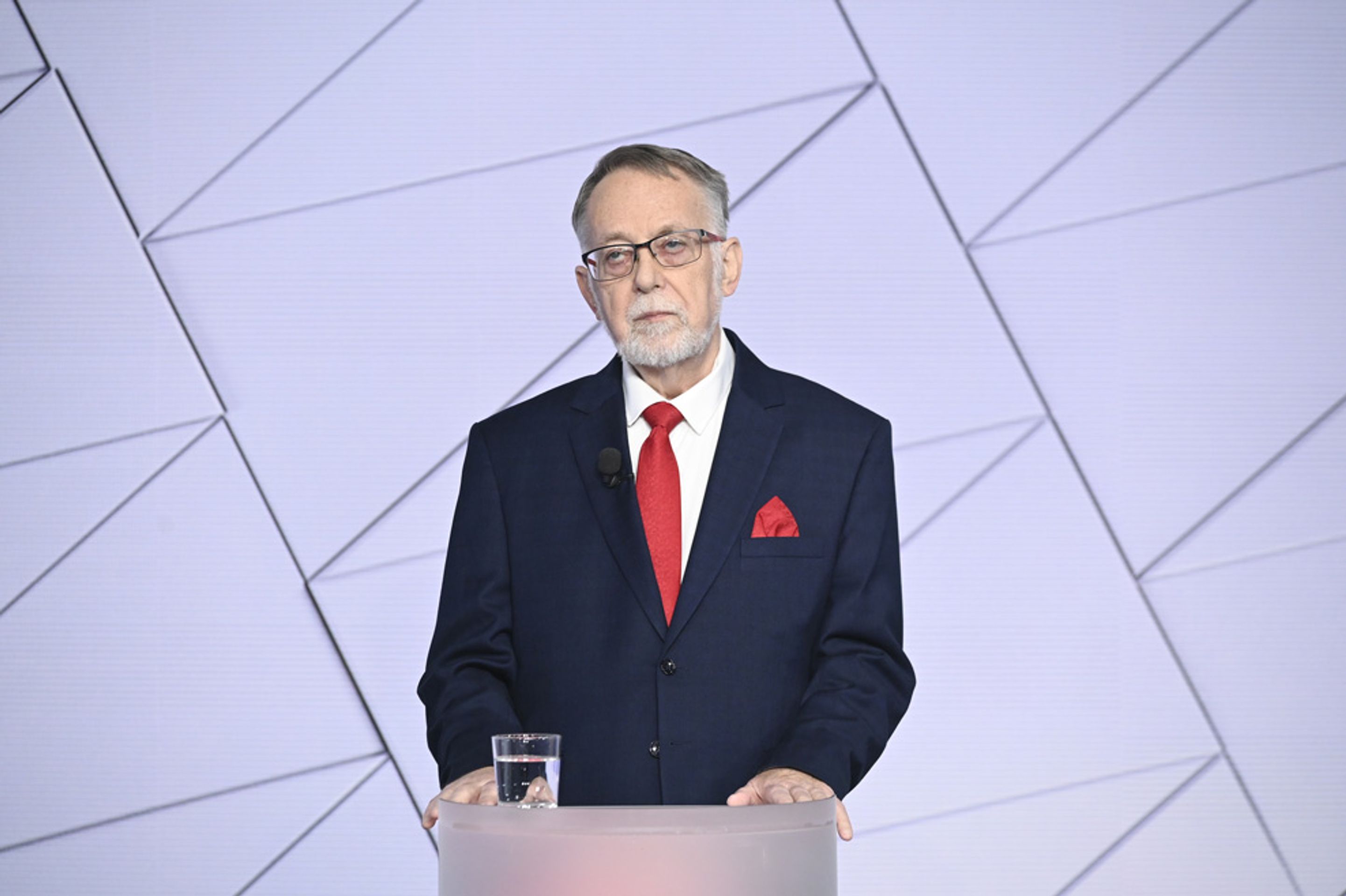 První debata kandidátů (25) - Debata kandidátů (17/47)