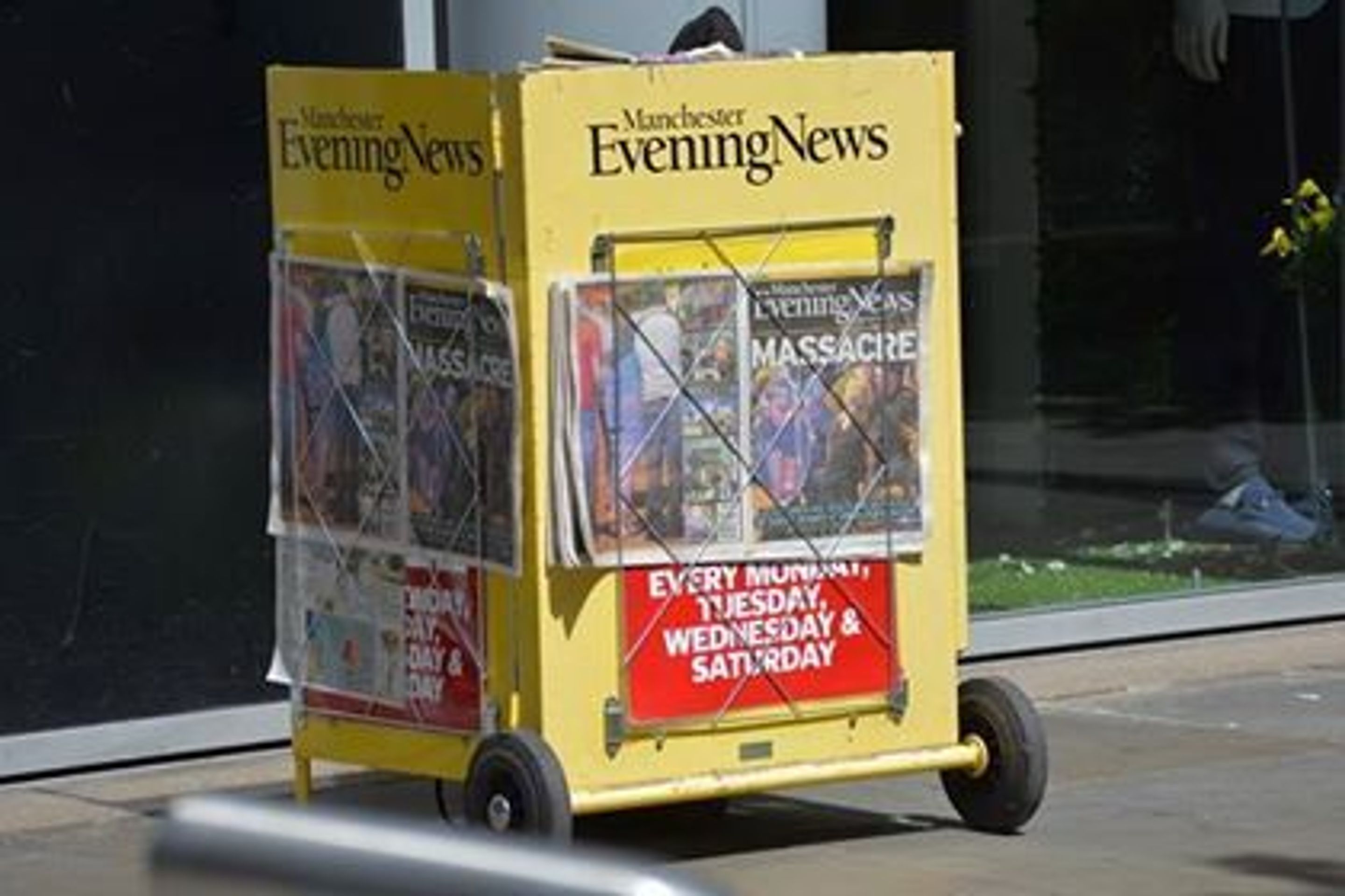 Útok v Manchesteru - 7 - GALERIE: Čech nafotil Manchester po útoku (8/15)