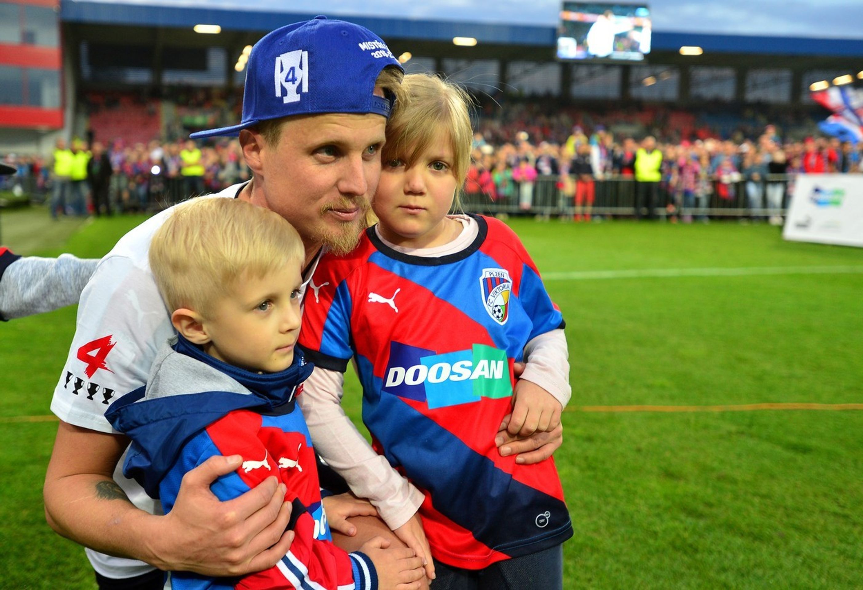 Plzeň slaví obhajobu ligového titulu - 5 - GALERIE: Plzeň slaví obhajobu ligového titulu (11/15)