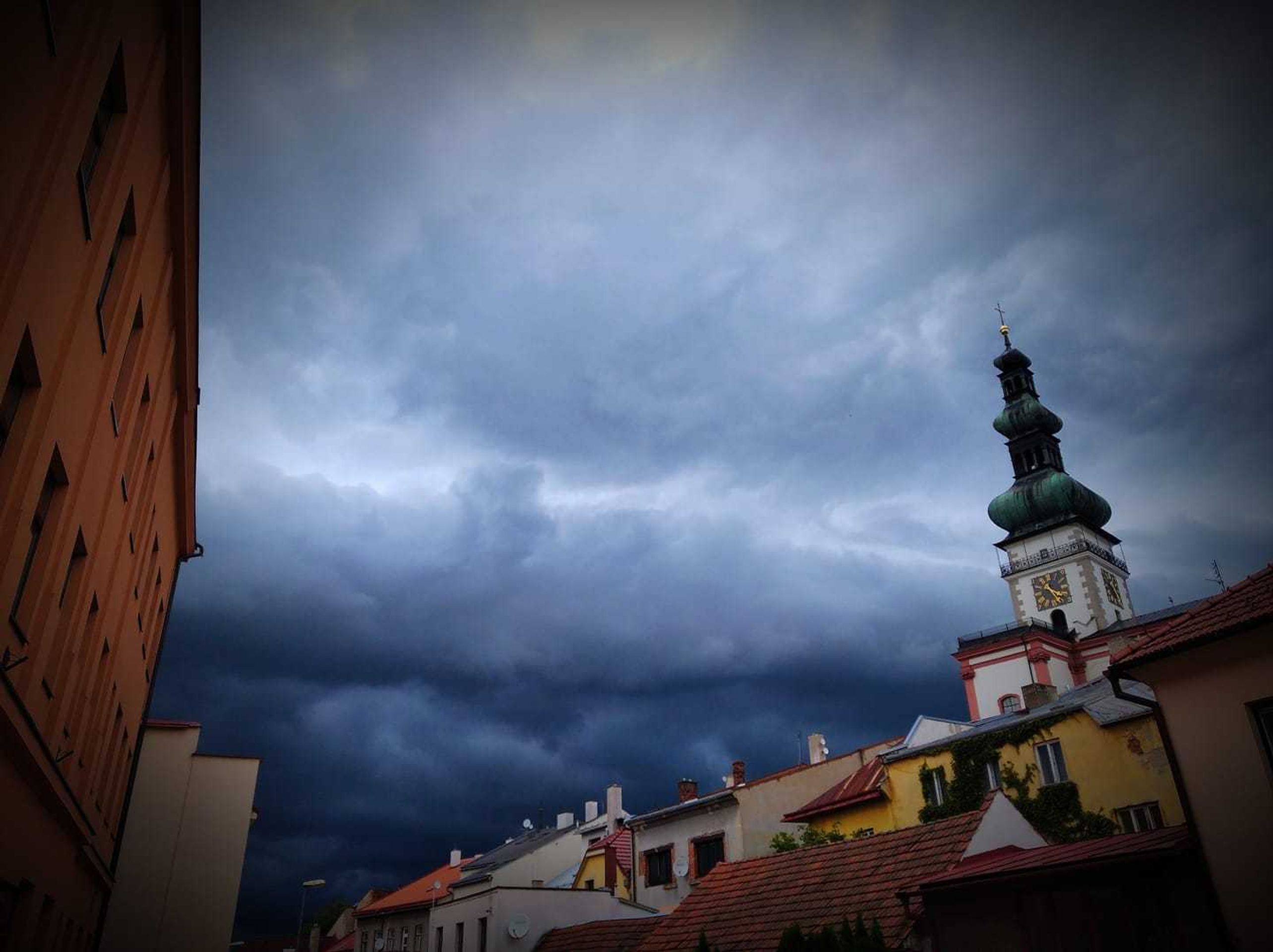 Českem se prohnal pás bouřek - 3 - GALERIE: Českem se prohnaly bouřky (21/23)