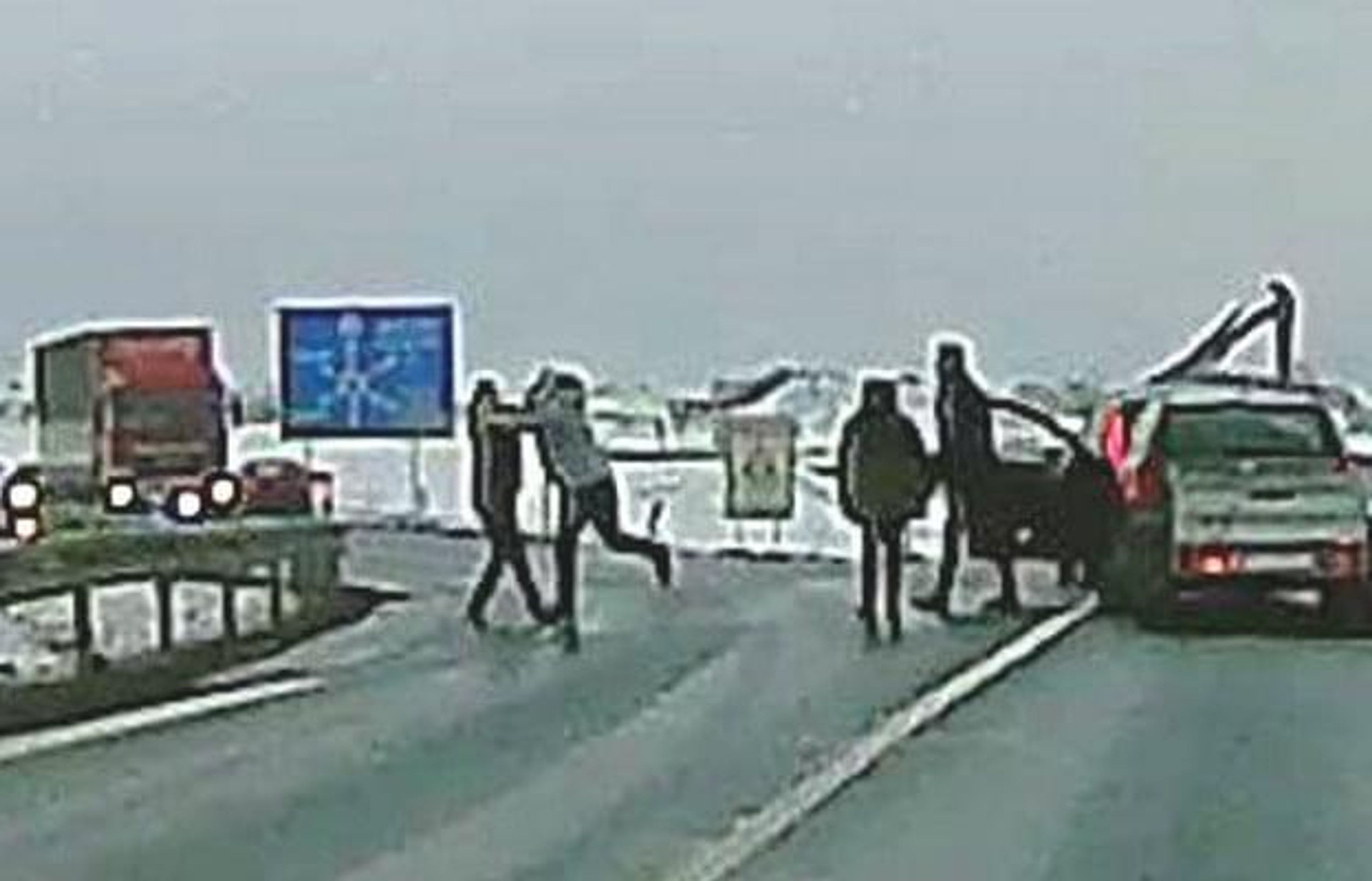 Konflikt na silnici - Konflikt na silnici (2/5)