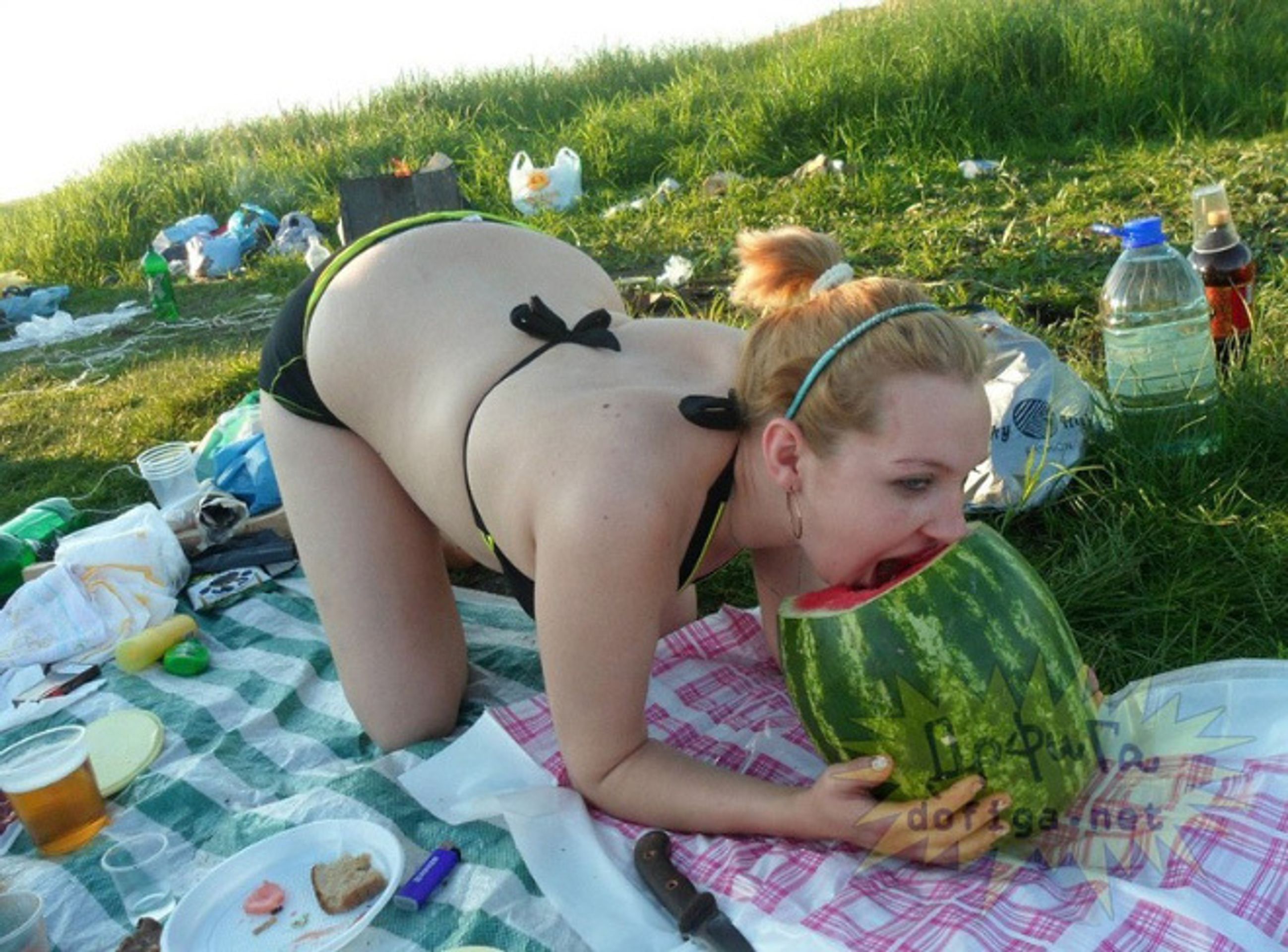 Nepovedené pokusy o sexy fotky - 1 - GALERIE: Tyhle pokusy o sexy fotky víc pobaví než rozvášní! (11/11)
