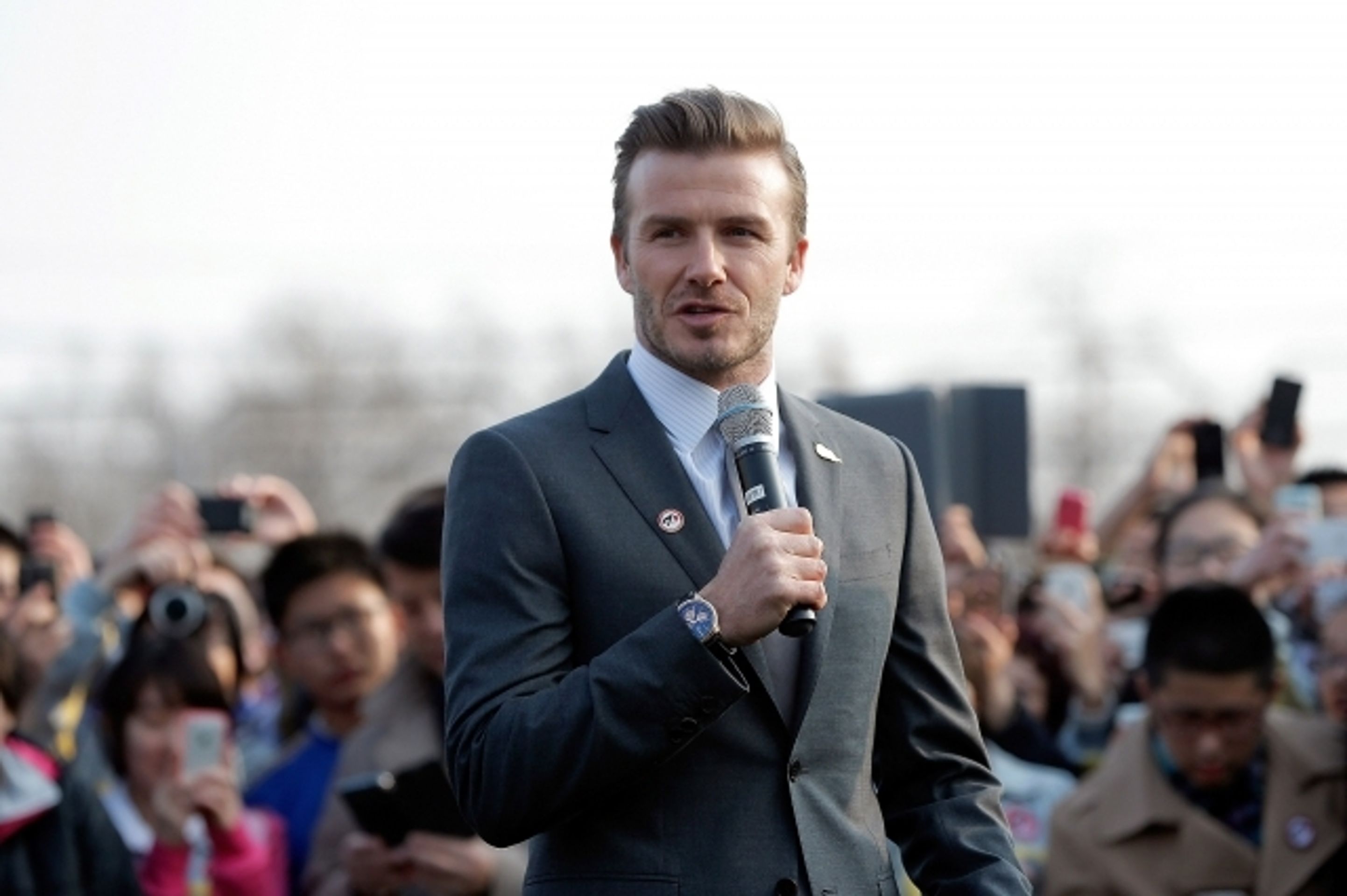 David Beckham v Číně - 3 - OBRAZEM: David Beckham v Číně (5/7)