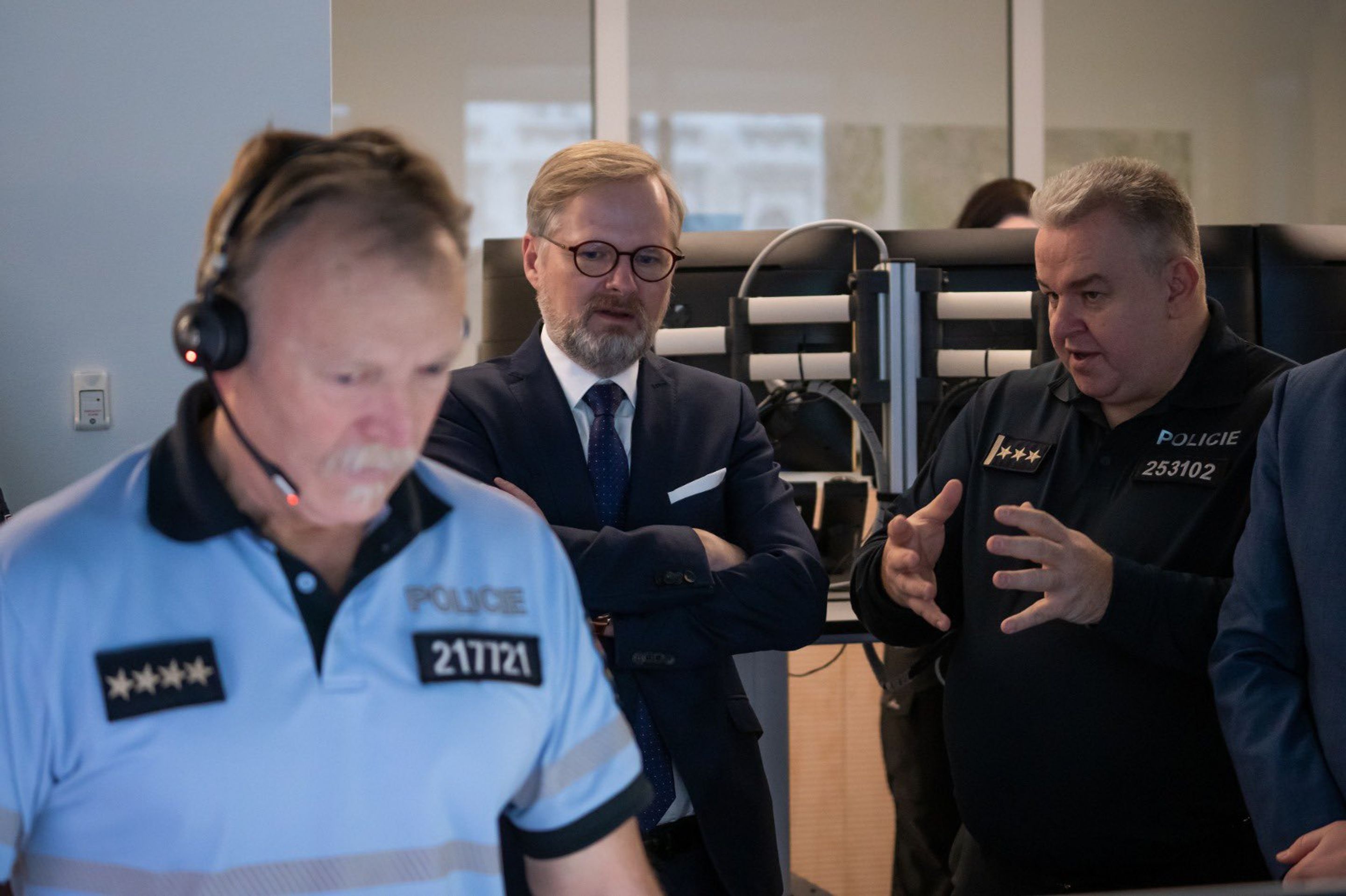 Petr Fiala - Návštěva Národního operačního centra Policie ČR (7/7)