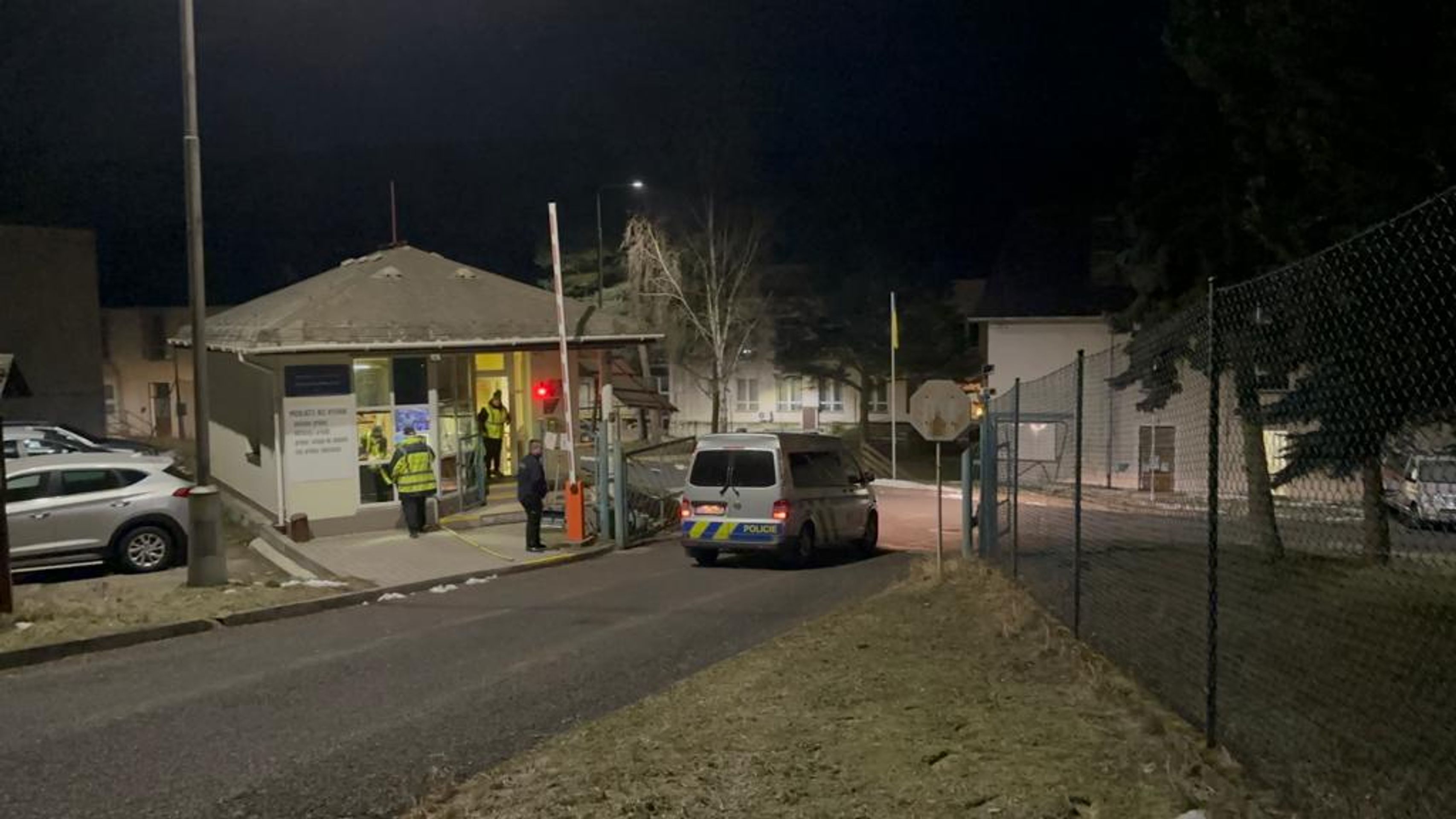 Policie pátrá po několika cizincích - Pátrání po cizincích na Plzeňsku (4/8)