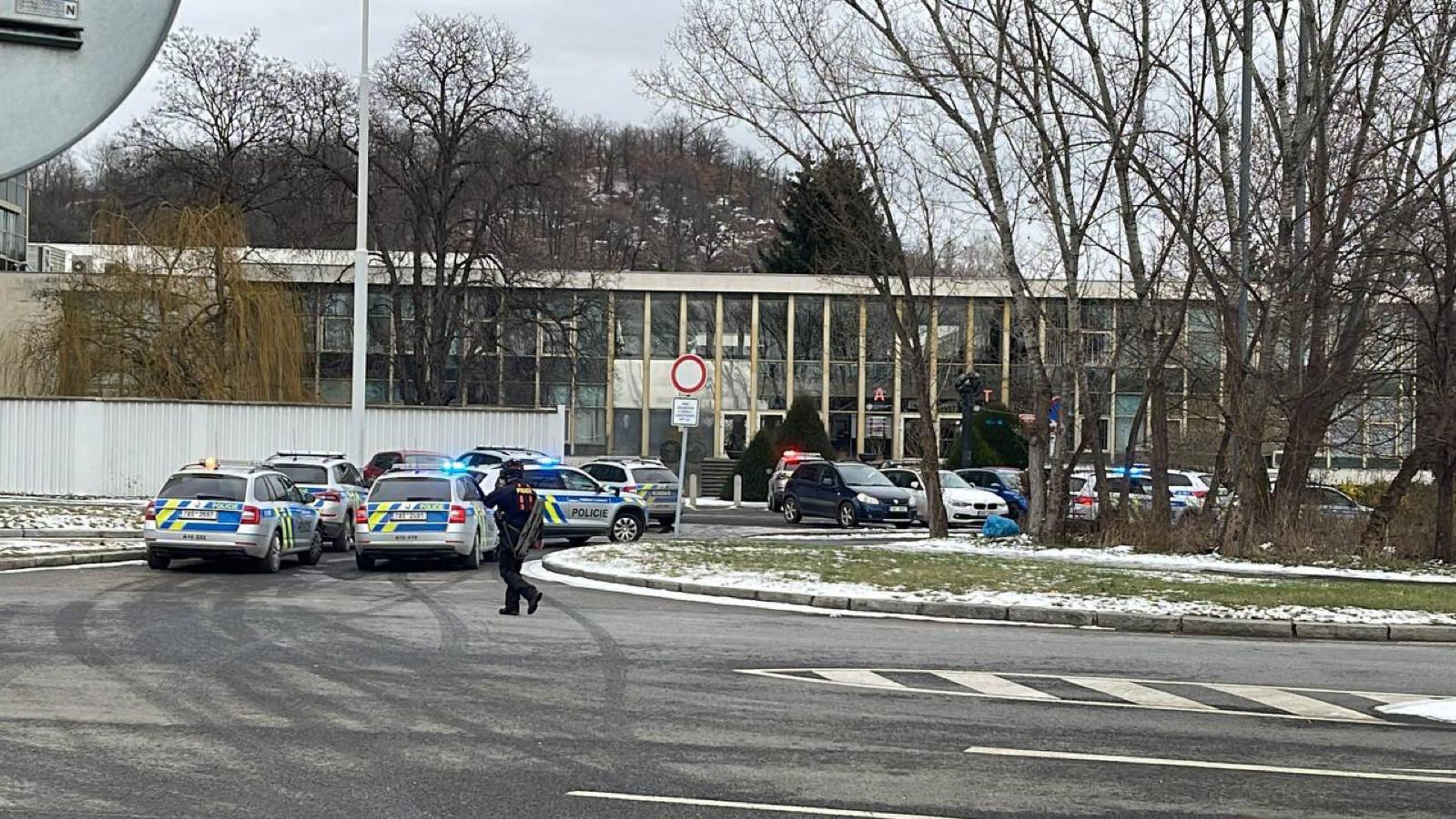 Policejní zásah v budově Univerzity Karlovy (13) - Policejní zásah v budově Univerzity Karlovy (9/29)