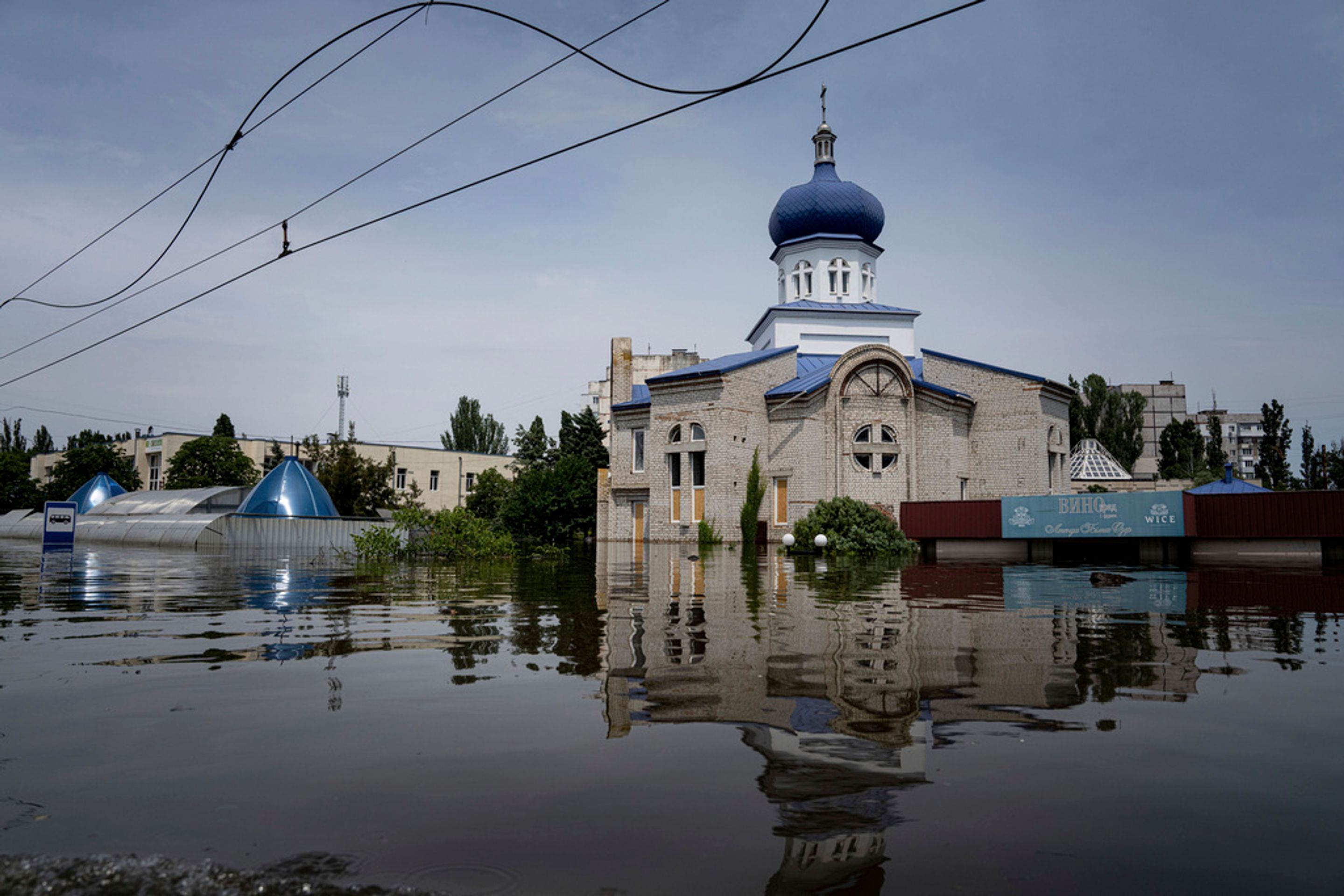 Zatopený Kherson, 8. června 2023 - Zatopení měst po zničení Kachovské nádrže (6/15)