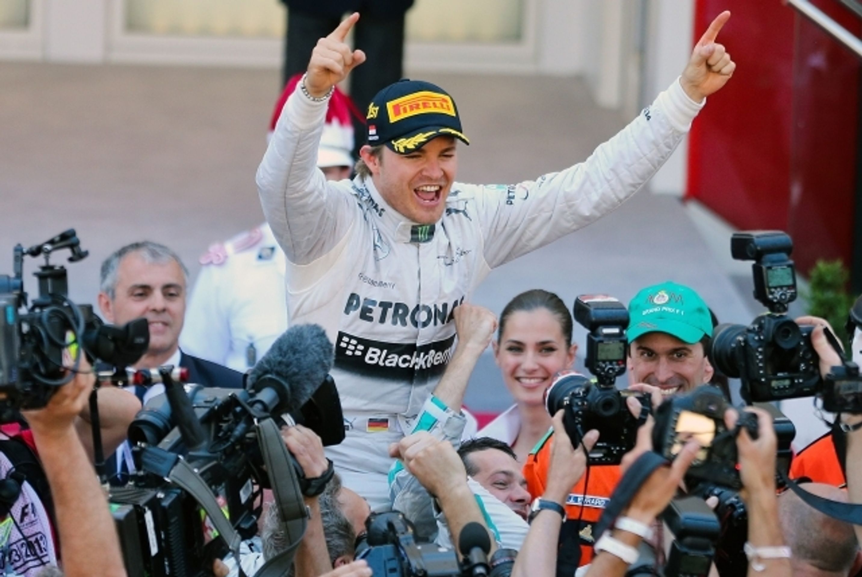 Nico Rosberg vyhrál GP Monaka F1 - 7 - GALERIE: Nico Rosberg vyhrál GP Monaka F1 (9/11)