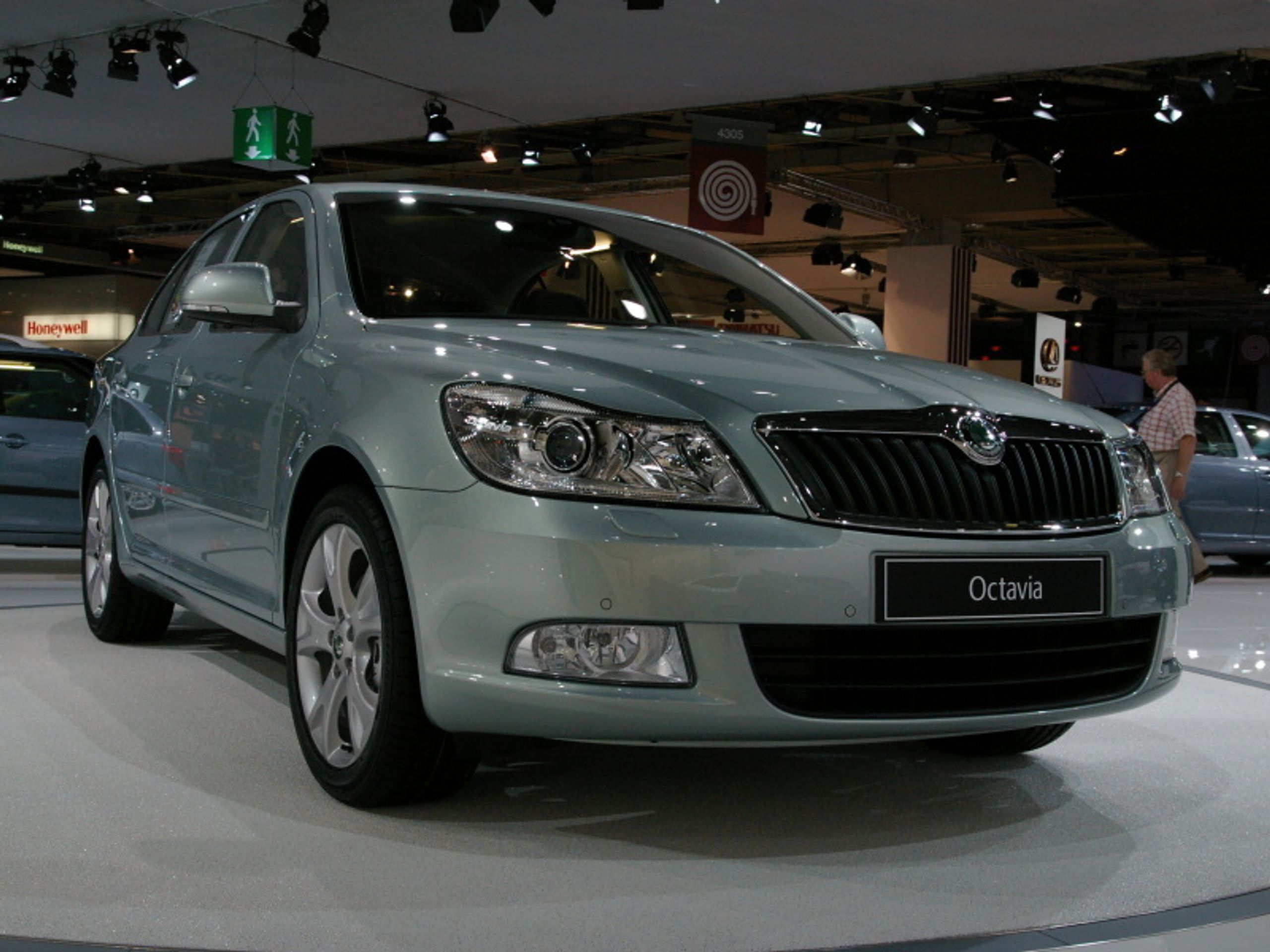 Škoda Octavia - GALERIE Škoda Octavia (1/9)