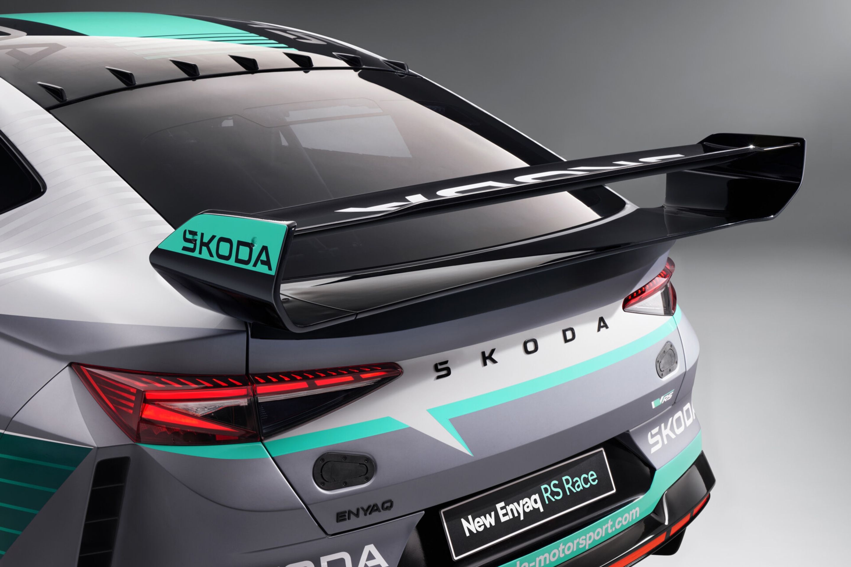 Koncept Škoda Enyaq RS Race - Koncept Škoda Enyaq RS Race (6/27)