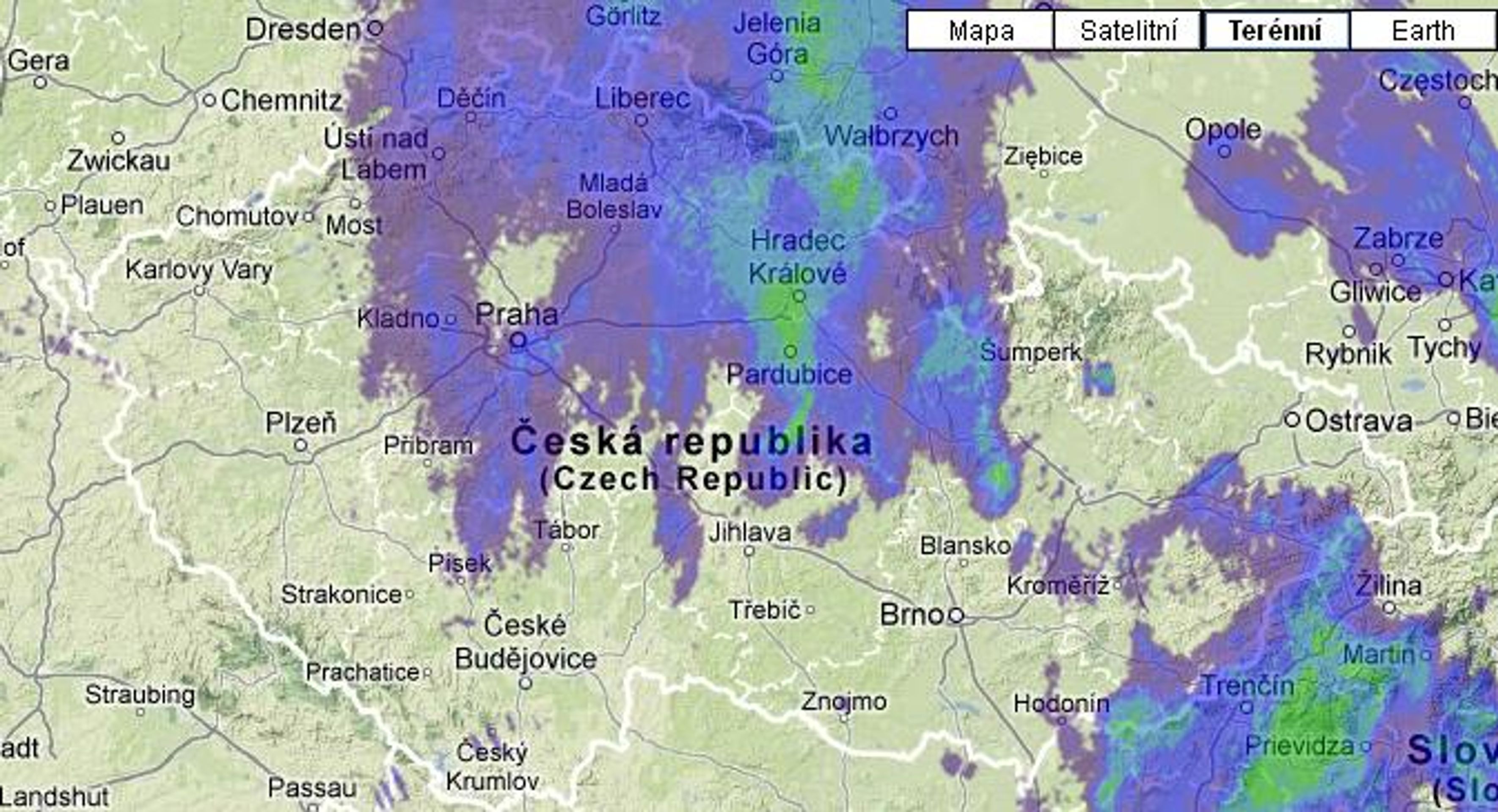 Radar 14.00 - Sněžení v Česku (10/10)