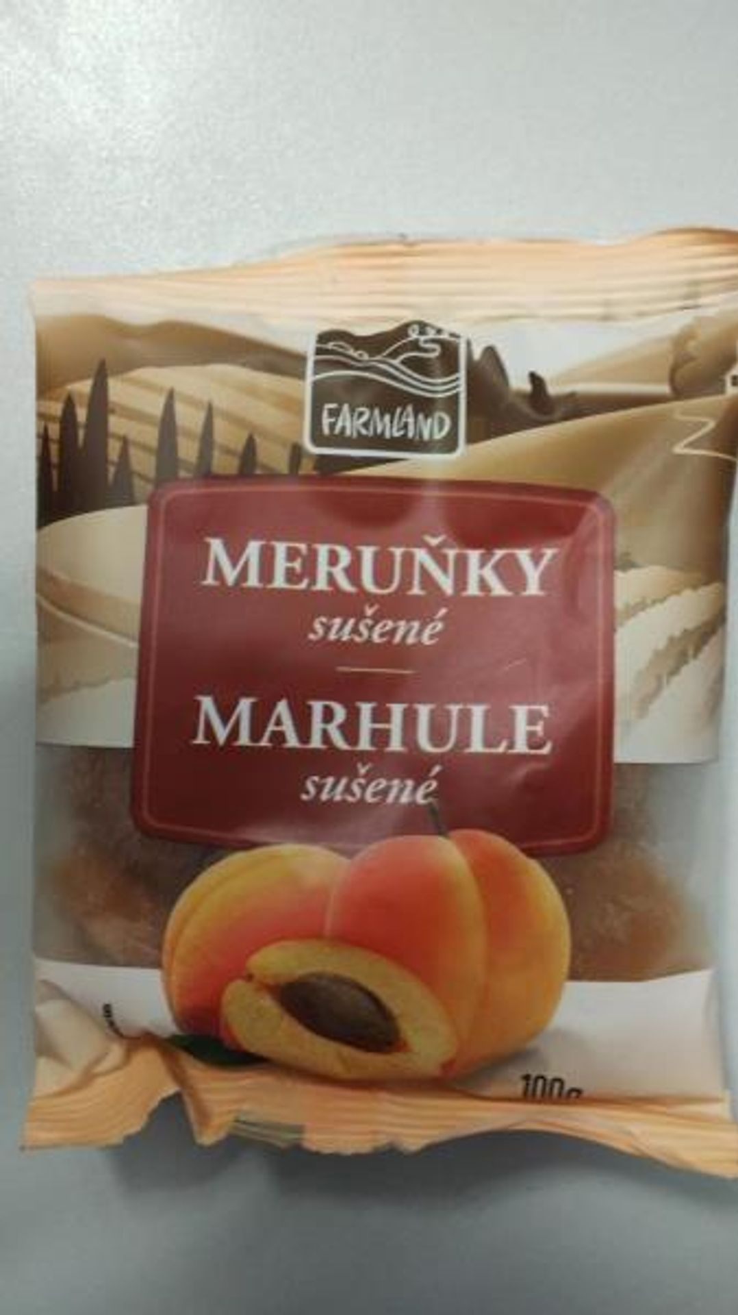 První závadná šarže sušených meruněk - Závadné sušené meruňky (1/13)