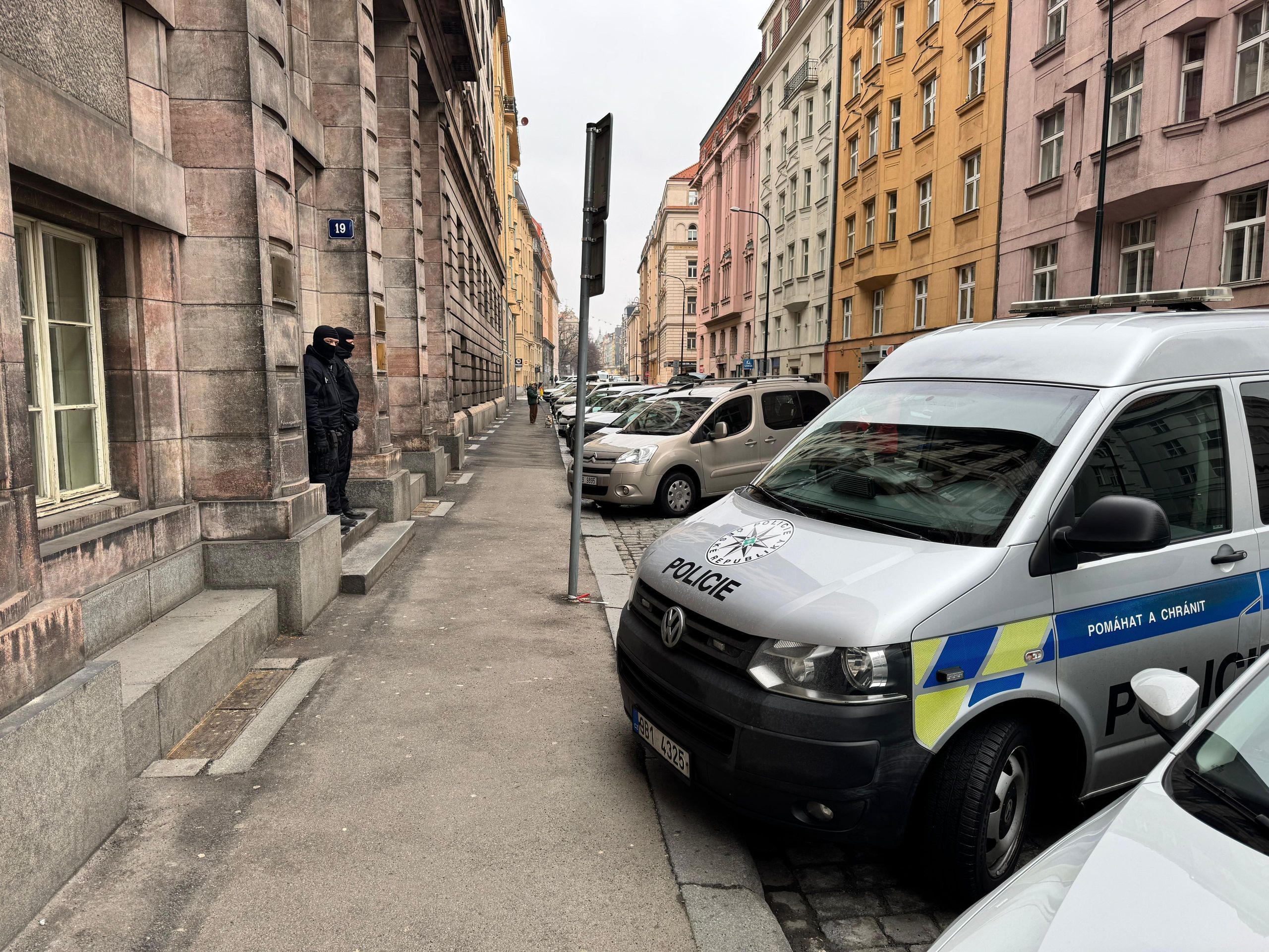 Zásah v budově Městského úřadu Černošice - Zásah v budově Městského úřadu Černošice (6/8)