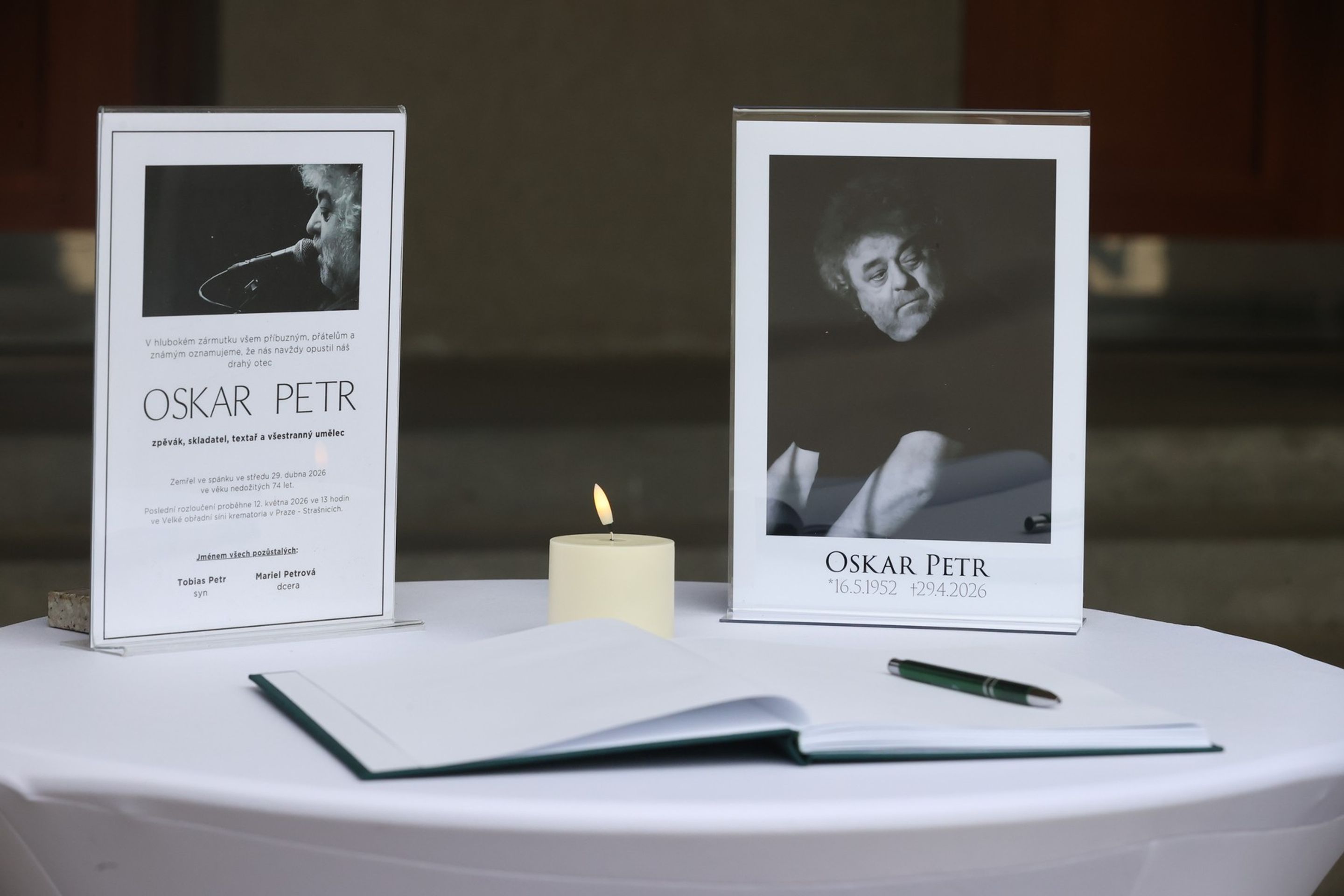 Pohřeb Oskara Petra - Pohřeb Oskara Petra (1/10)
