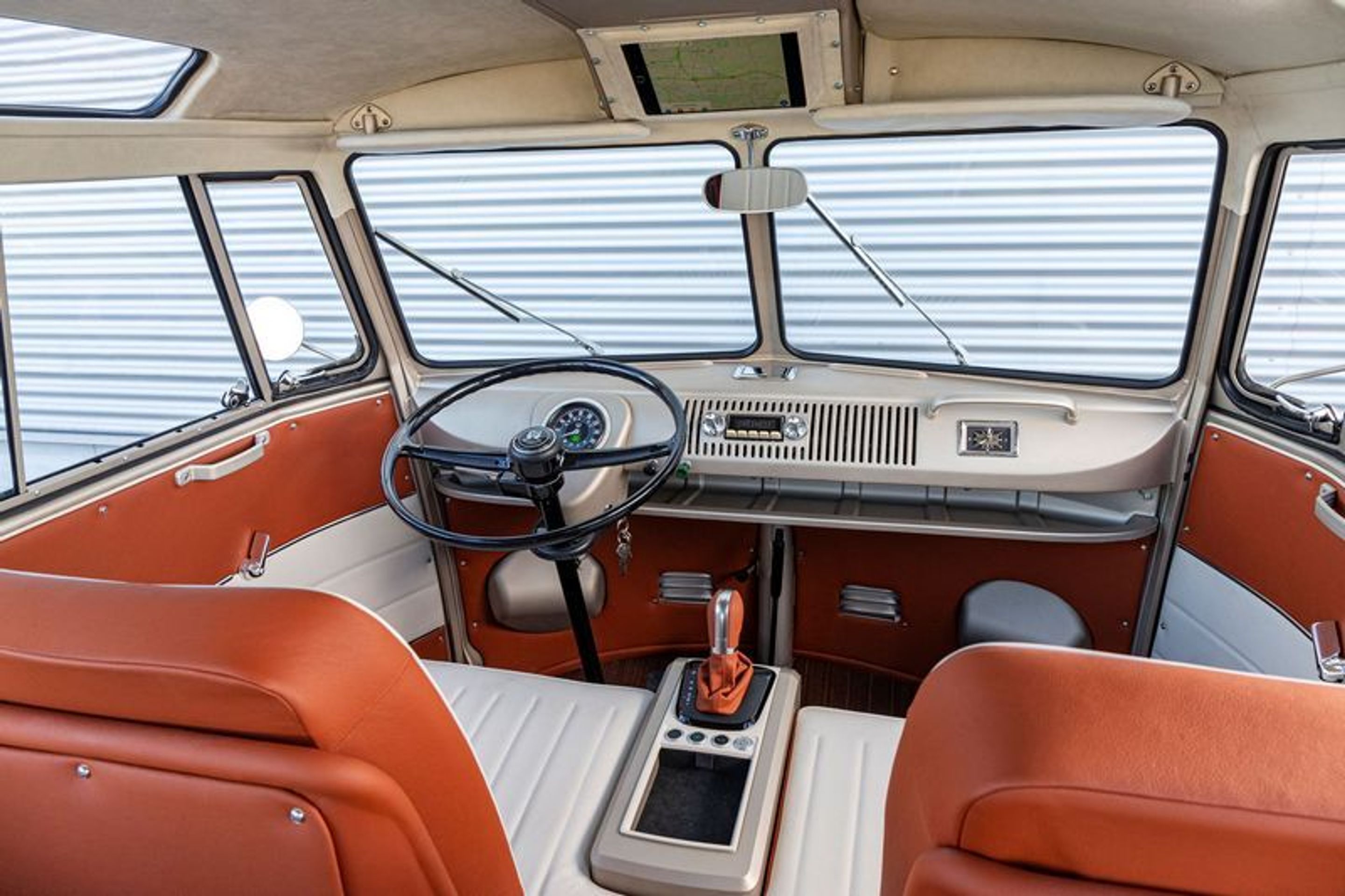 VW e-Bulli - 18 - Fotogalerie: Moderní verze legendárního VW Bulli (1/14)