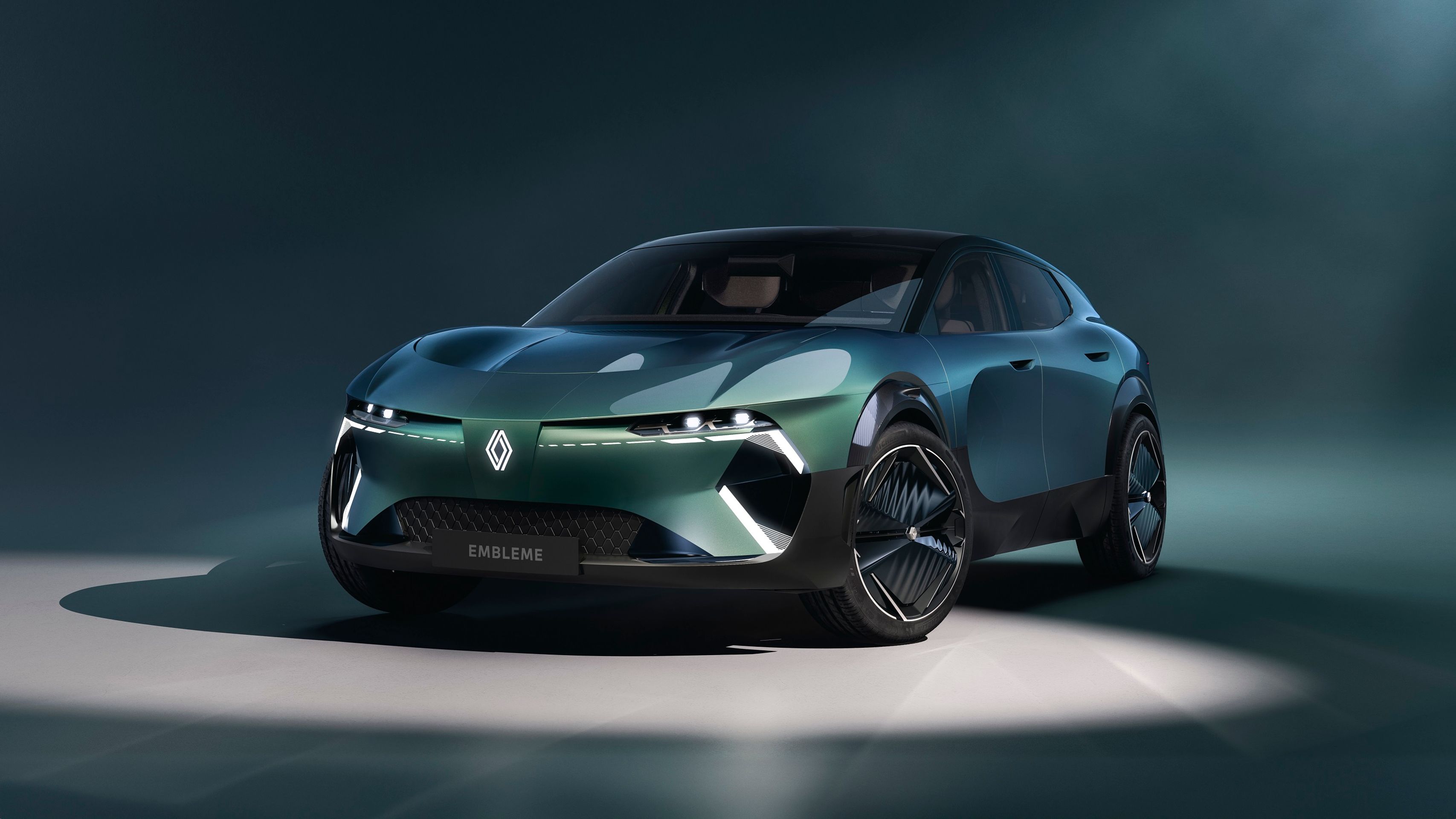Koncept Renault Emblème - Evropské novinky v Paříži (4/16)