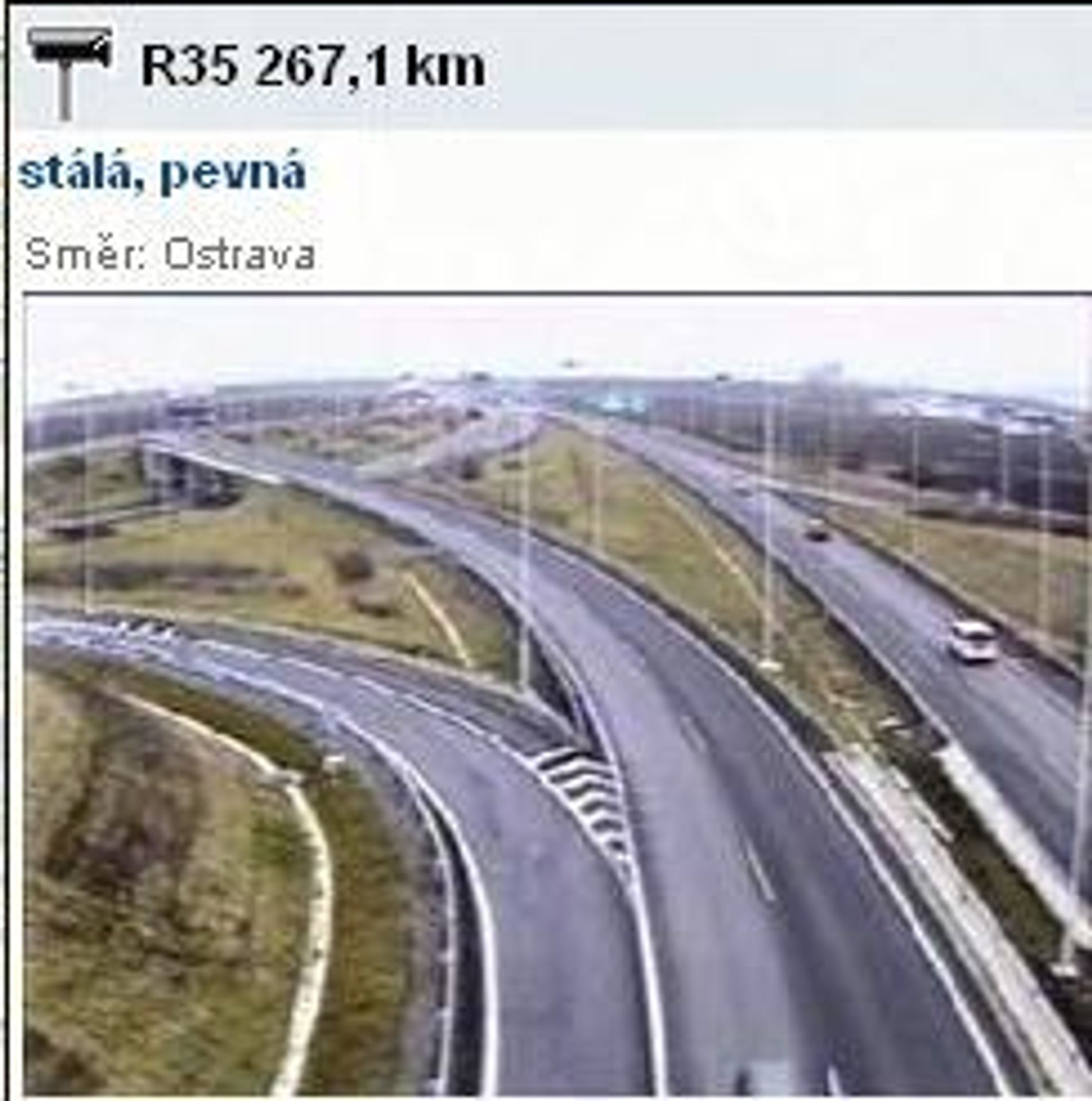 Kamery nad českými dálnicemi, pátek ráno. - Galerie: Sněžení v Česku - dopravní kamery (10/10)