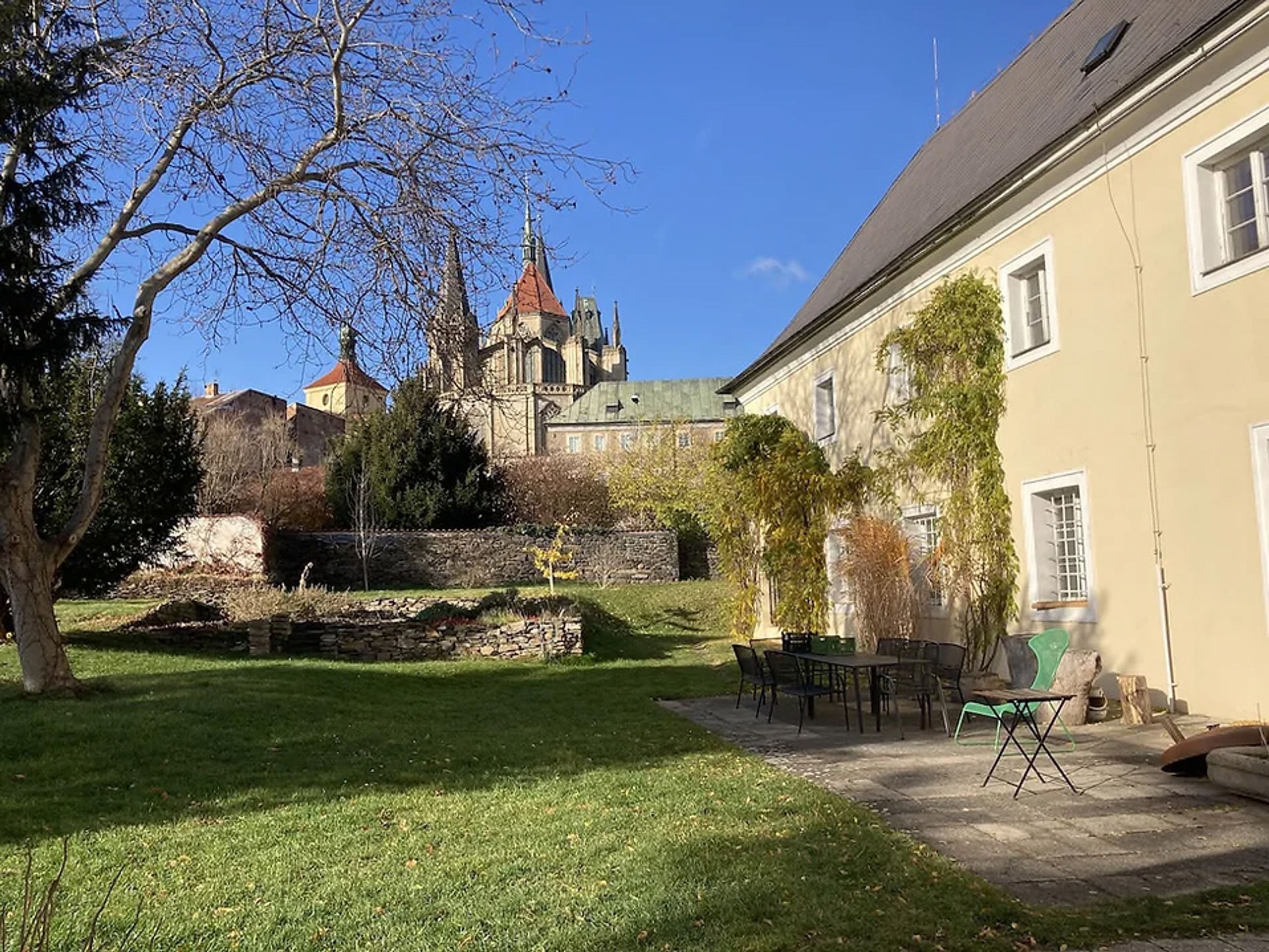 Kolínský klášter, výhled na chrám sv. Bartoloměje - Kolínský klášter (5/11)