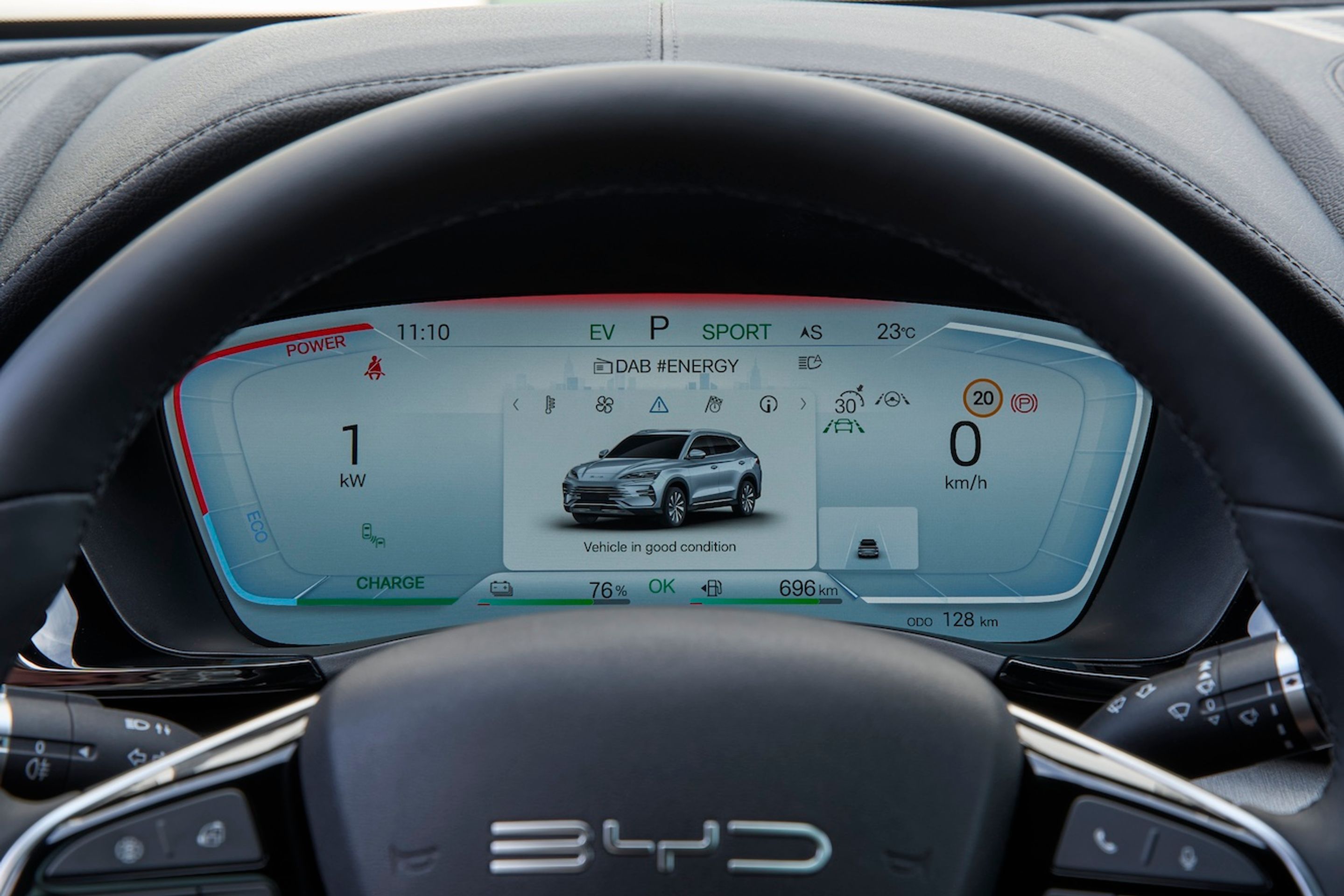 BYD Seal U DM-i - Plug-in hybridní SUV BYD Seal U (14/18)