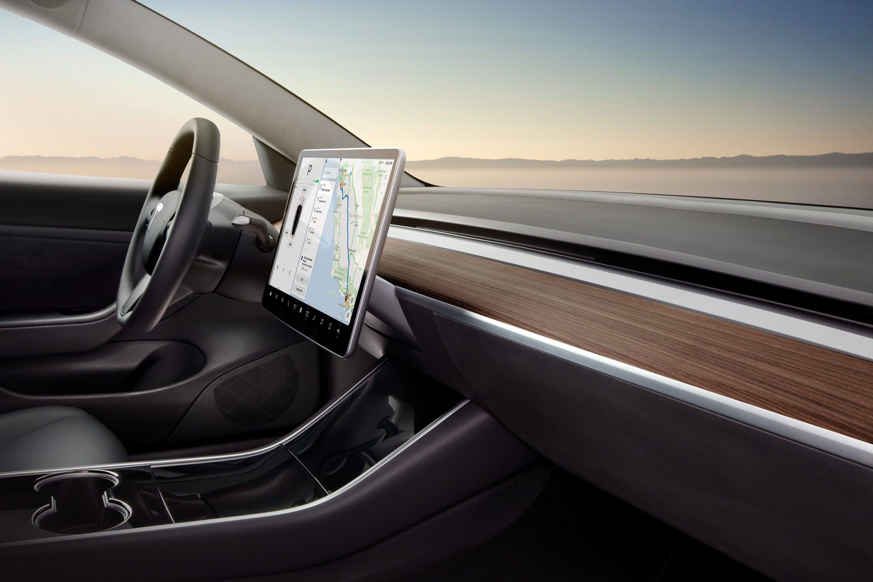 Tesla Model 3 - 10 - Fotogalerie: Elektromobil Tesla Model 3 (4/8)