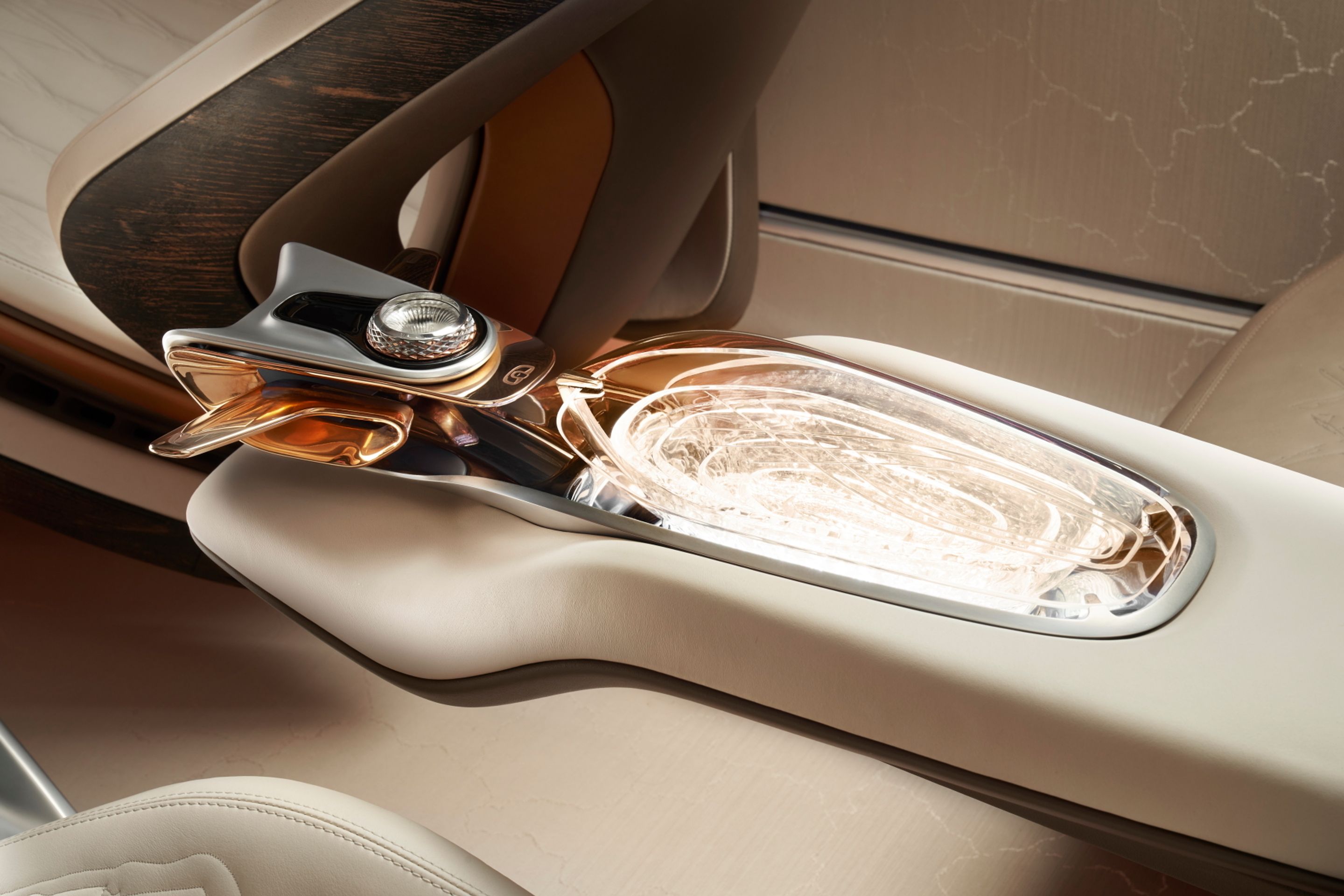 Bentley EXP 100 GT - 4 - Fotogalerie: Velkolepý prototyp Bentley EXP 100 GT (14/15)