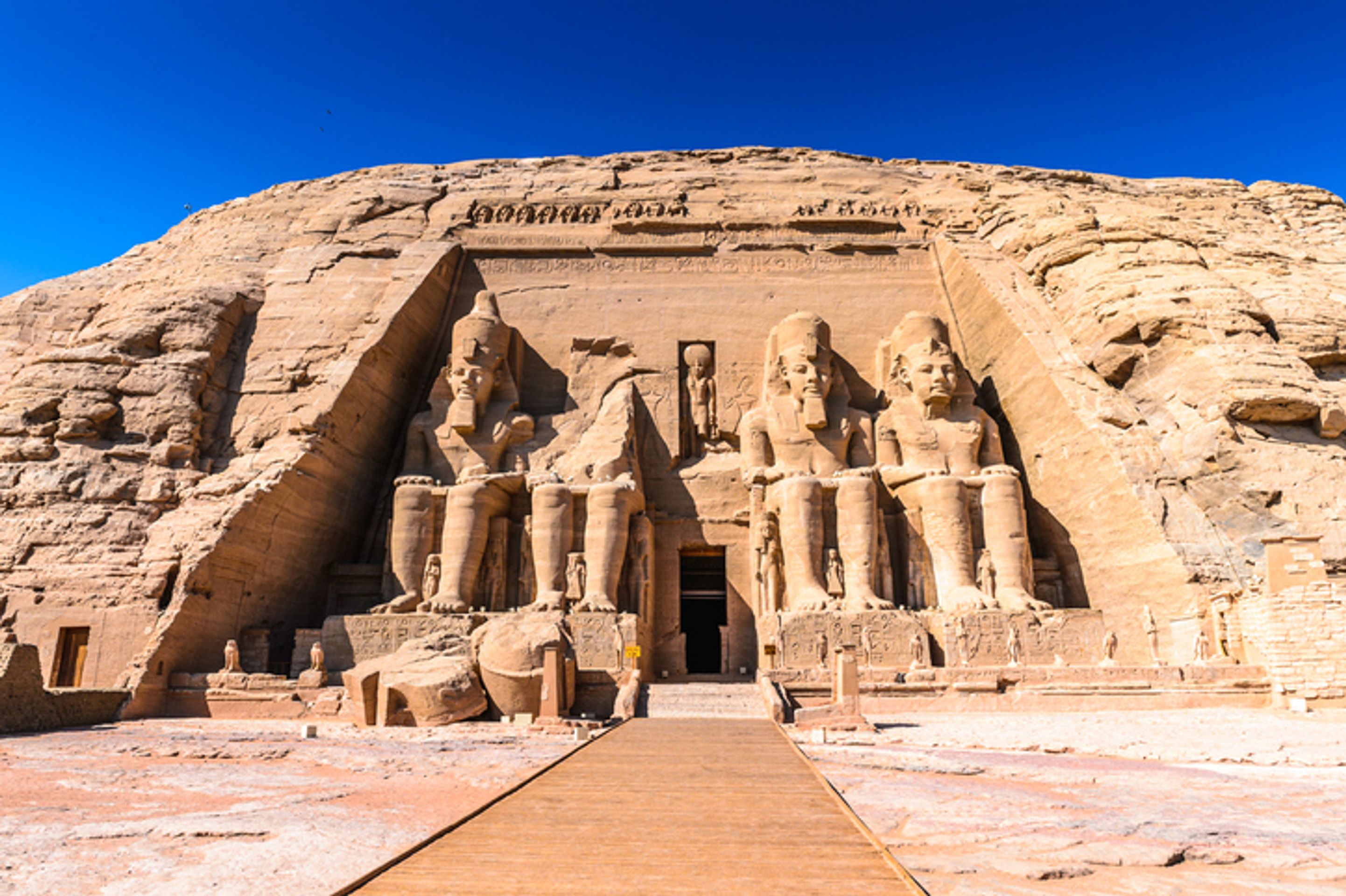 Nejlepší místa na výlet pro rok 2020 - 8. Abú Simbel, Egypt - GALERIE: Nejlepší místa na výlet pro rok 2020 (8/10)