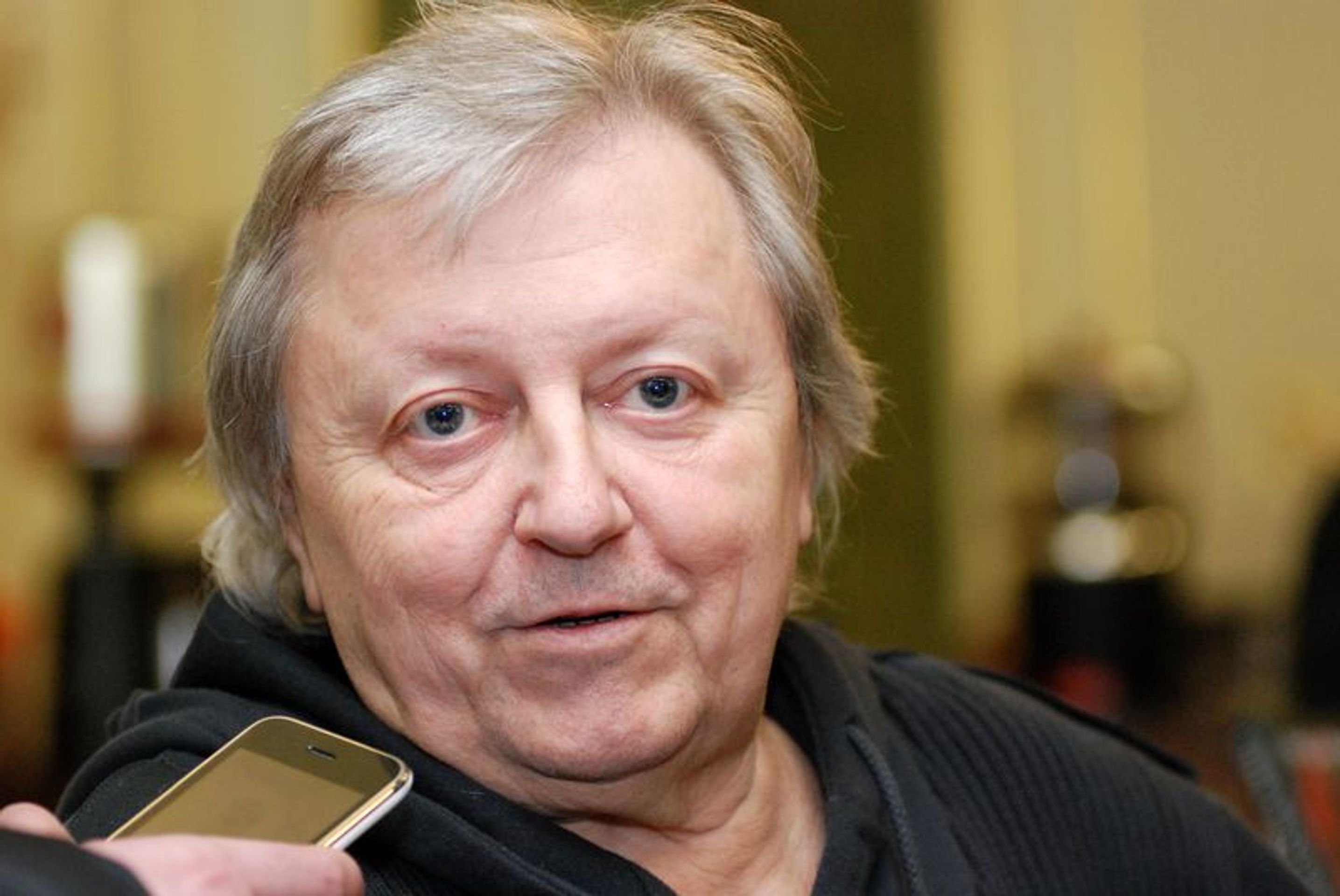 Václav Neckář - GALERIE: Václav Neckář s manželkou a synem (5/5)