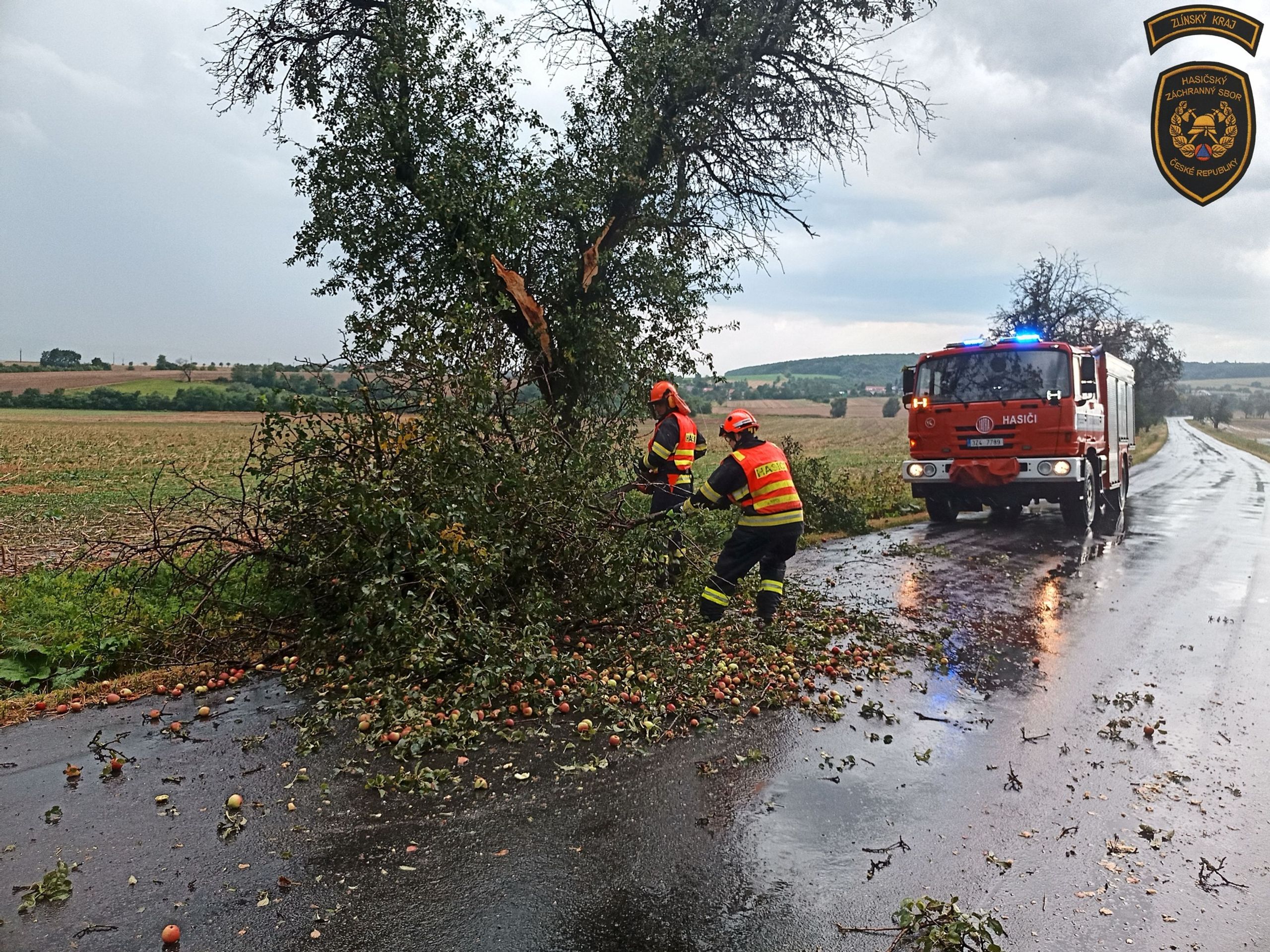 Následky bouřek ve Zlínském kraji - Následky sobotních bouřek (1/8)