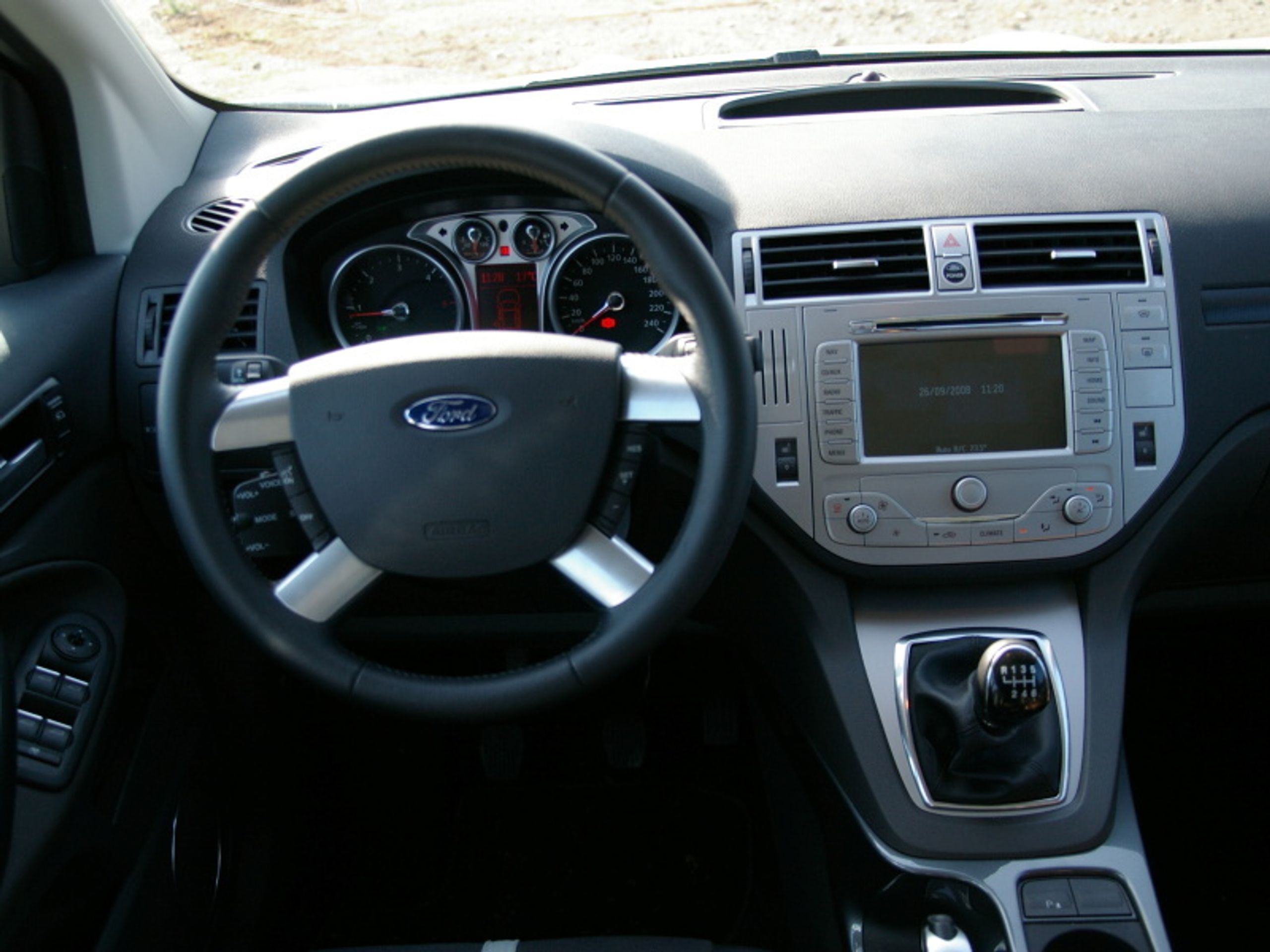 Ford Kuga - GALERIE Ford Kuga (2/6)